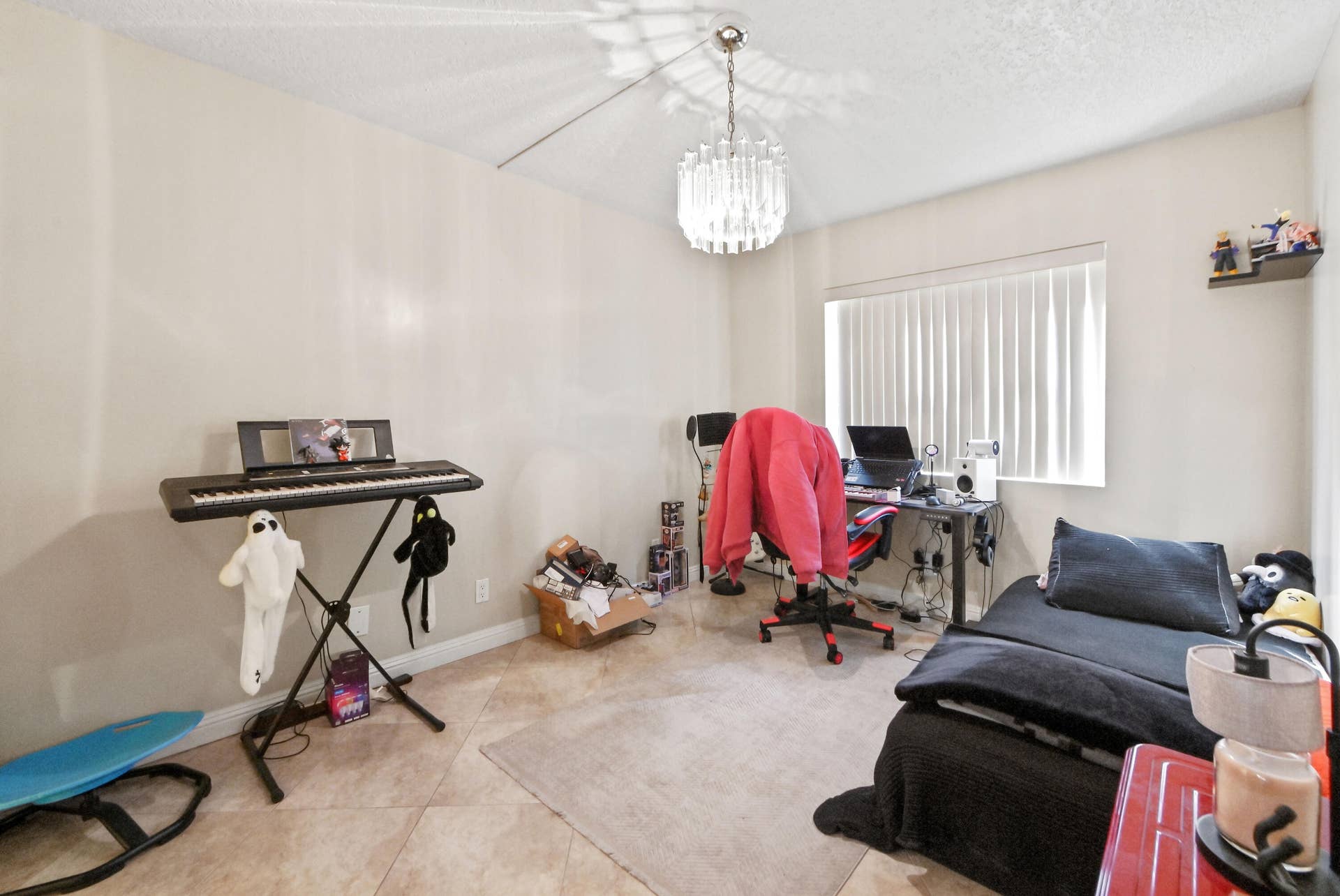 302 Woodland Road, Palm Springs, FL 33461 16 Bedroom 02