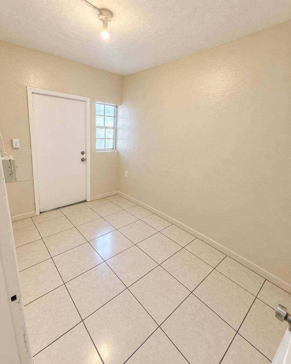 633 NW 15TH Terrace, #3, Fort Lauderdale, FL 33311 Image Oct 30, 2026, 12_17_29 AM-8