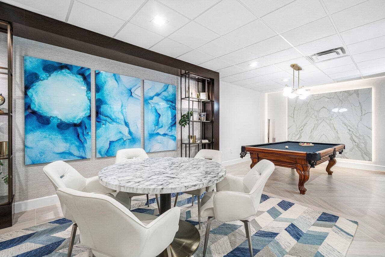 500 SE Mizner Boulevard, #A209, Boca Raton, FL 33432 014_5 TP-I Social Room downstairs-LR
