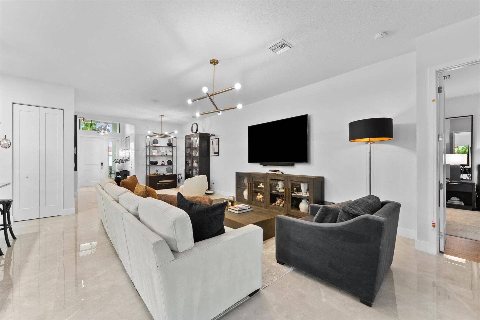 7332 Estero Drive, Lake Worth, FL 33463 08-8