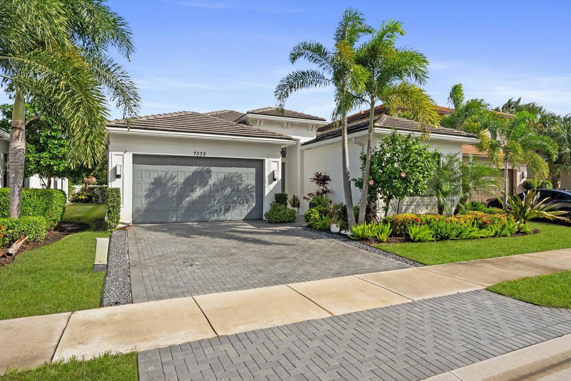 7332 Estero Drive, Lake Worth, FL 33463 01-1