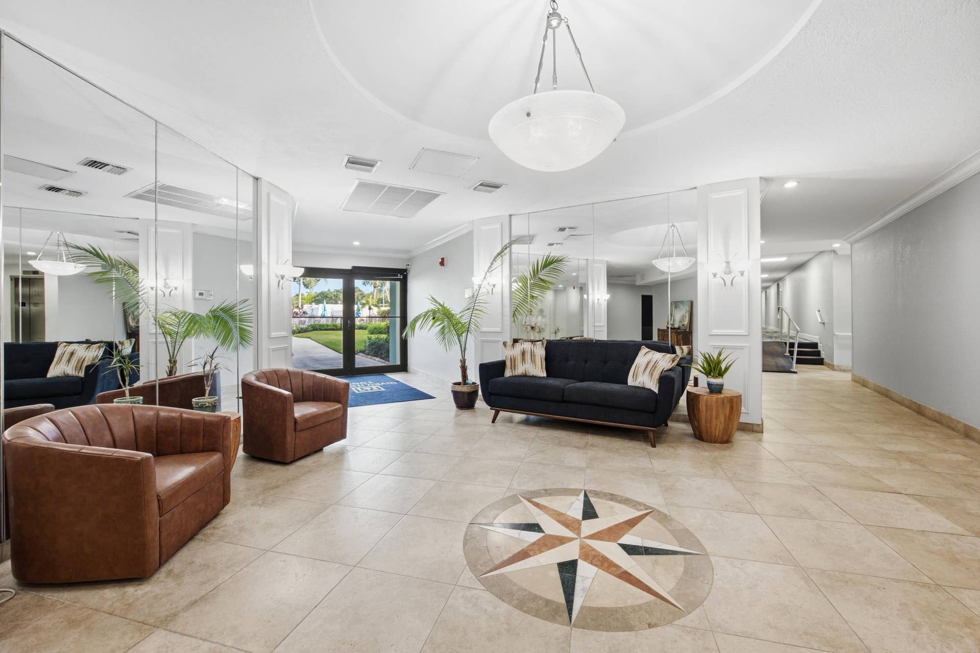 1000 River Reach Drive, Fort Lauderdale, FL 33315 Open lobby to the pool and your 101
