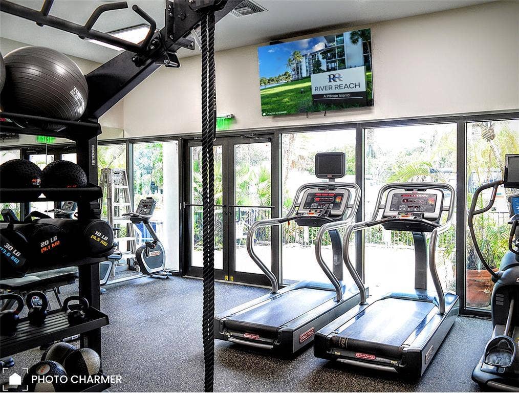 1000 River Reach Drive, Fort Lauderdale, FL 33315 GetMedia (24)