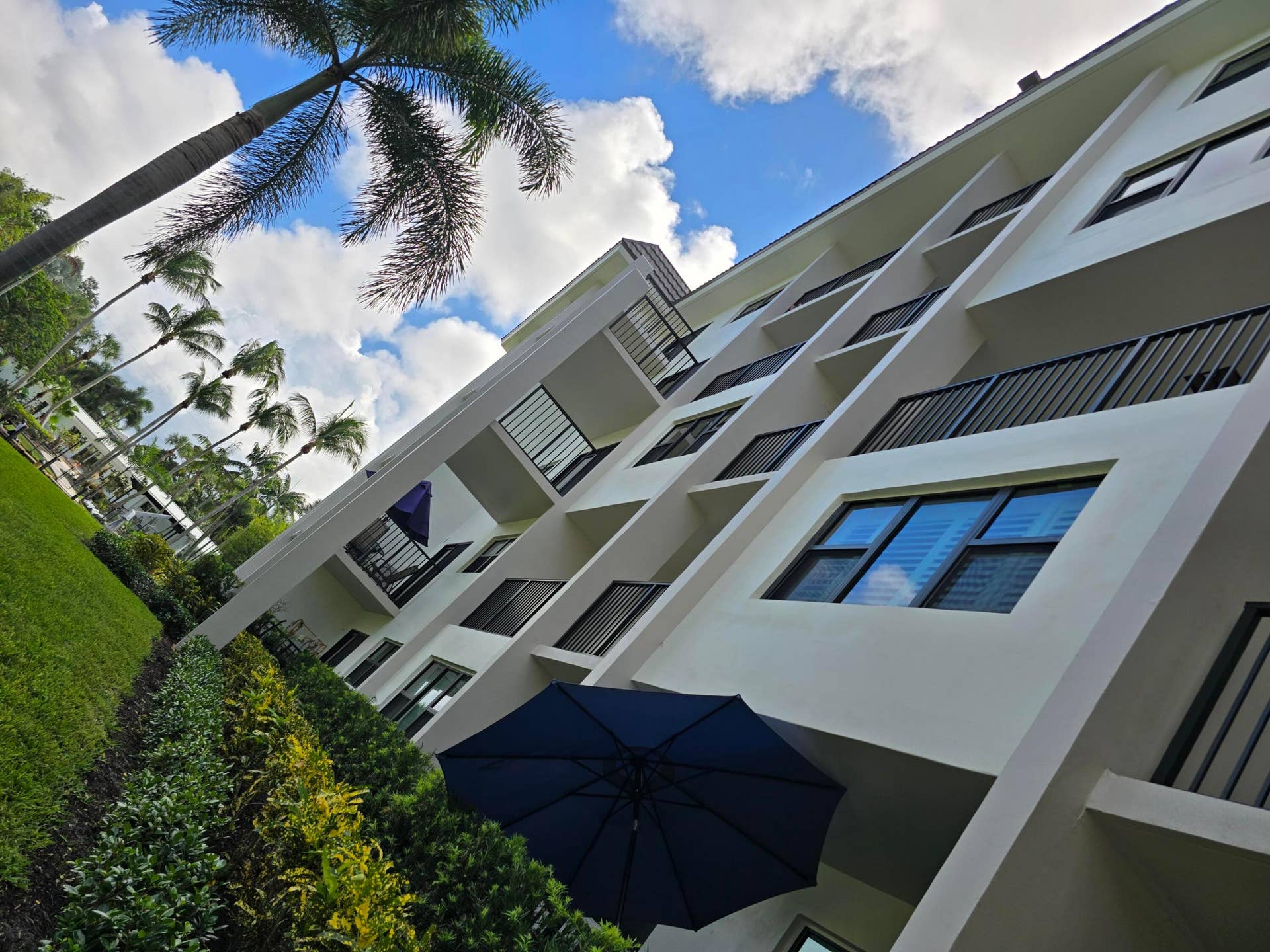 1000 River Reach Drive, Fort Lauderdale, FL 33315 Impact doors and windows with tint