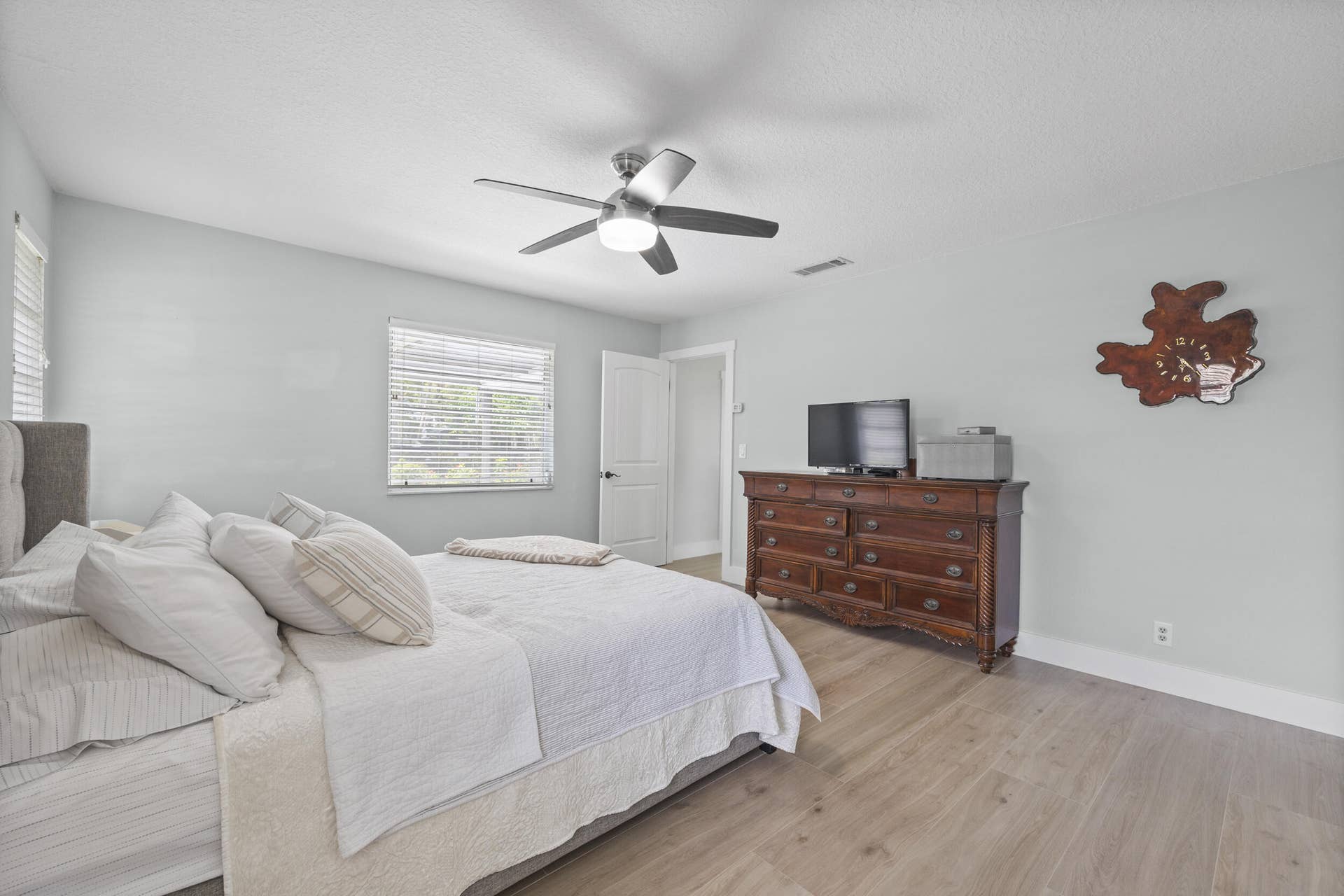 10 SE Splitrail Circle, Jupiter, FL 33469 17_0s9a4066