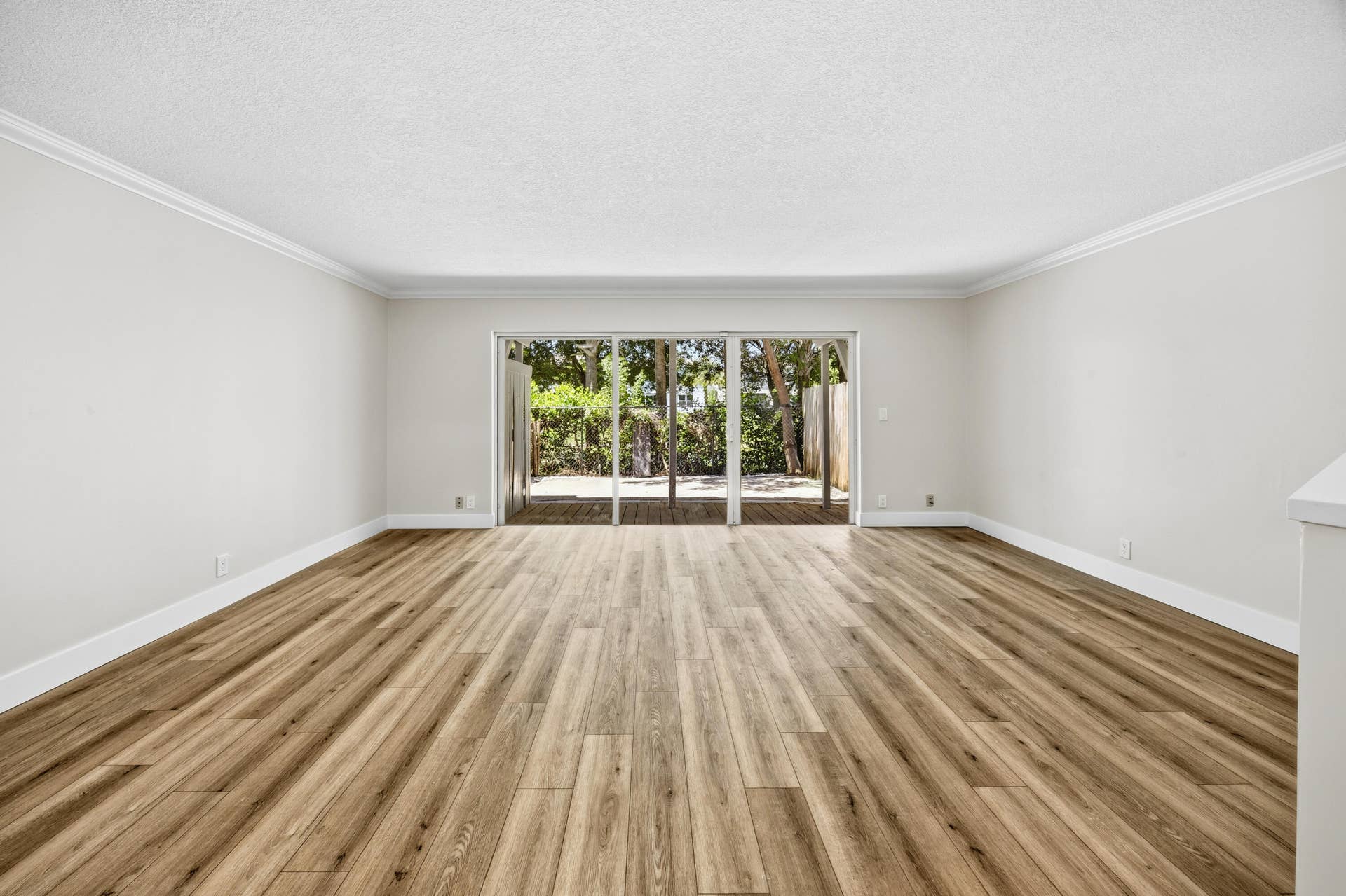 4161 NW 9TH Avenue, #5, Pompano Beach, Deerfield Beach, FL 33064 4