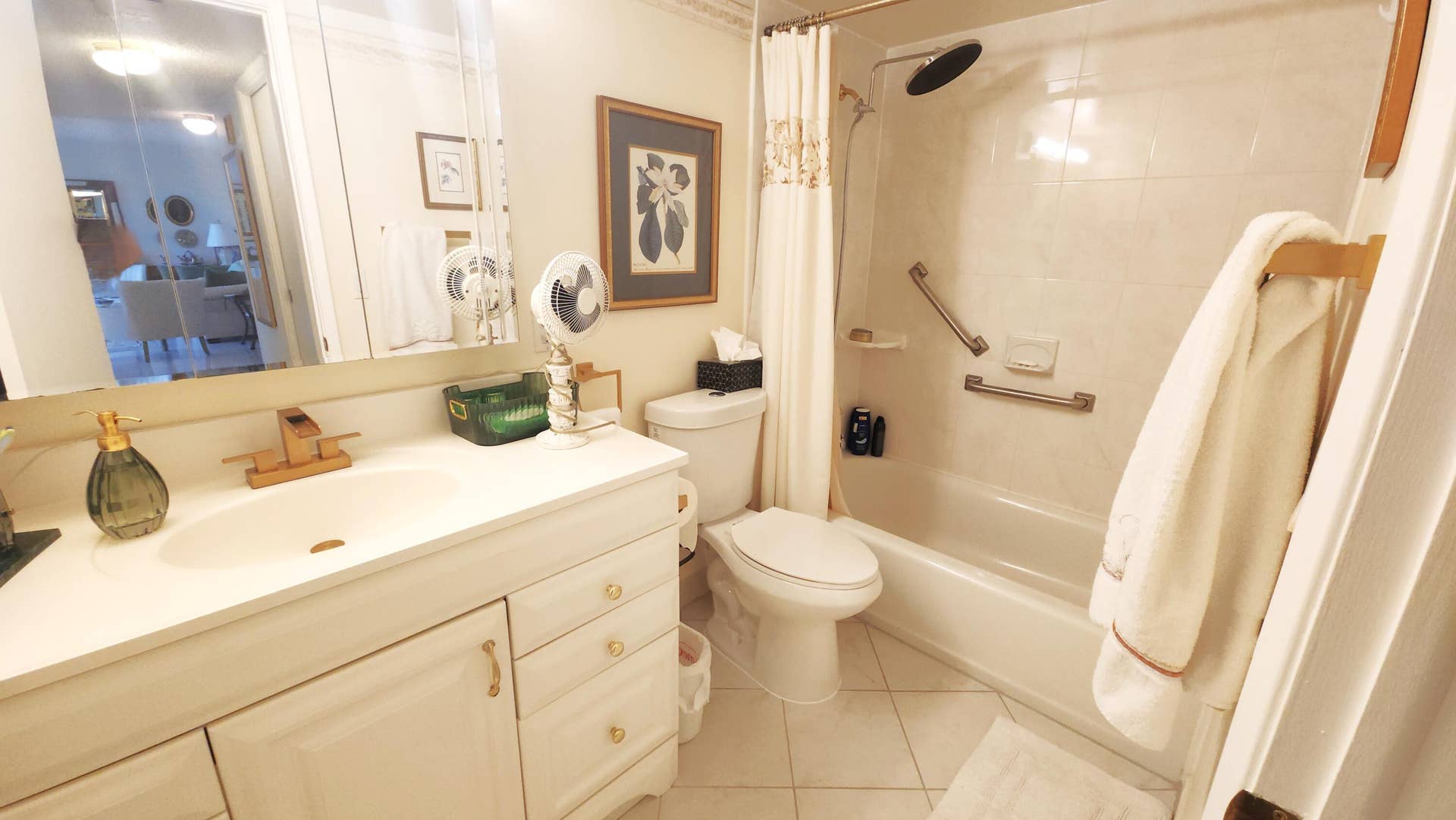 2455 LINDELL Boulevard, #3511, Delray Beach, FL 33444 bathroom
