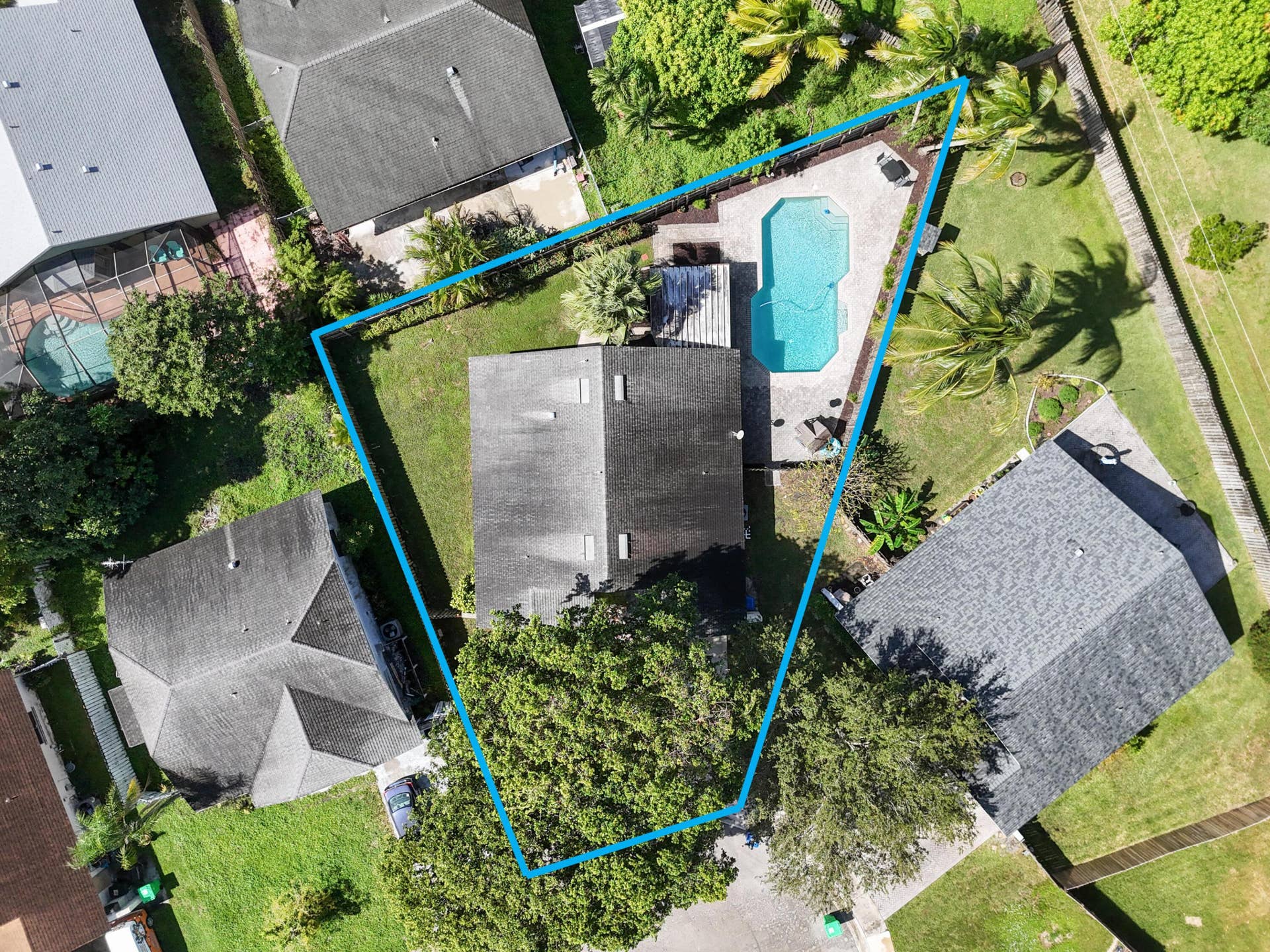 2827 NW 110th Avenue, Sunrise, FL 33322 z2CAM_20261027131725_0798_Wg