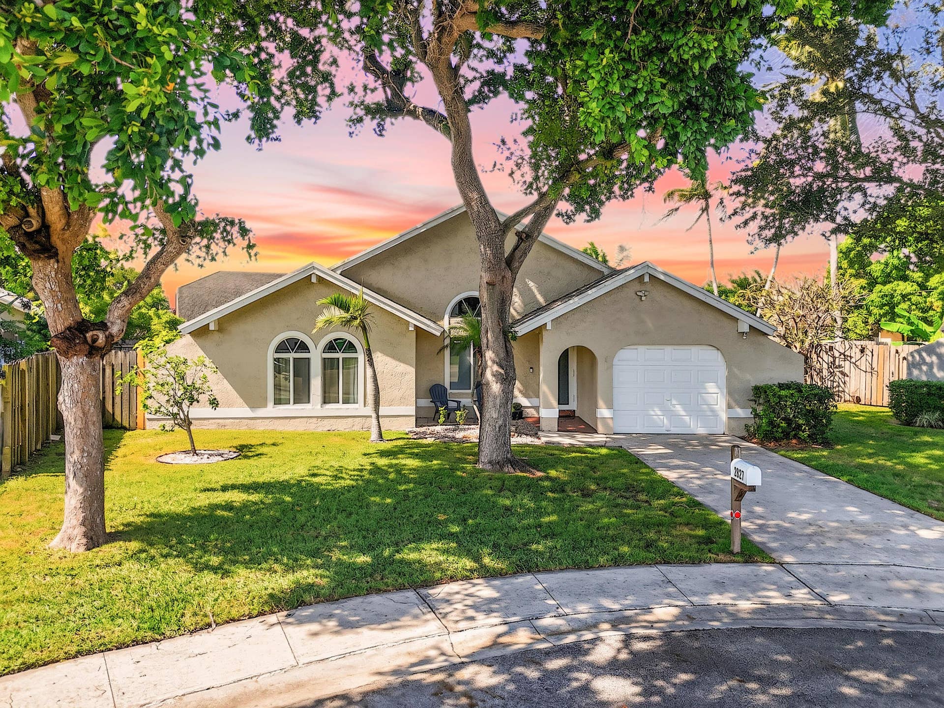 2827 NW 110th Avenue, Sunrise, FL 33322 zz304d38f0-dfbe-4453-bd3f-80b223a81e18-2