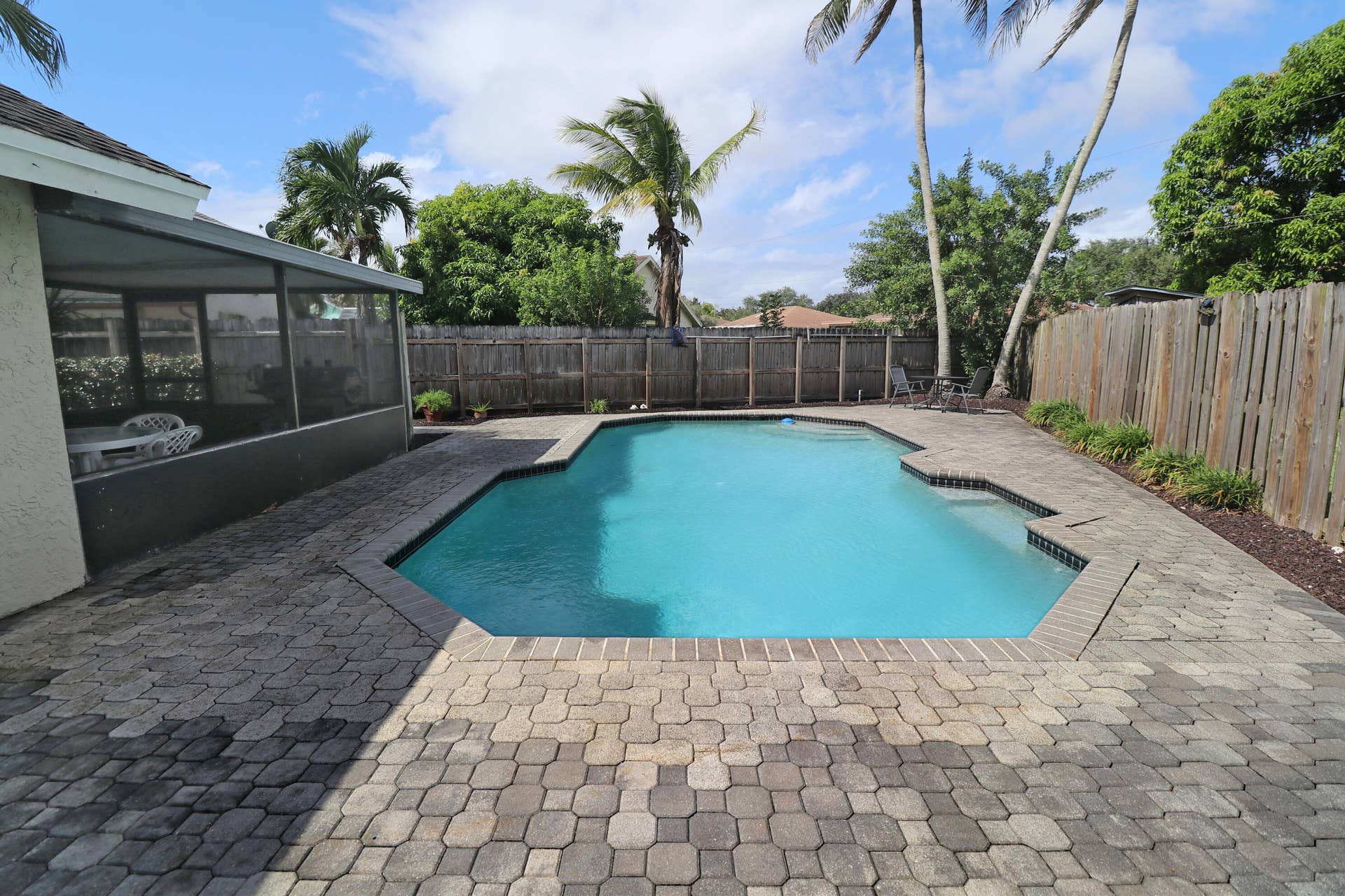 2827 NW 110th Avenue, Sunrise, FL 33322 b7IMG_1524