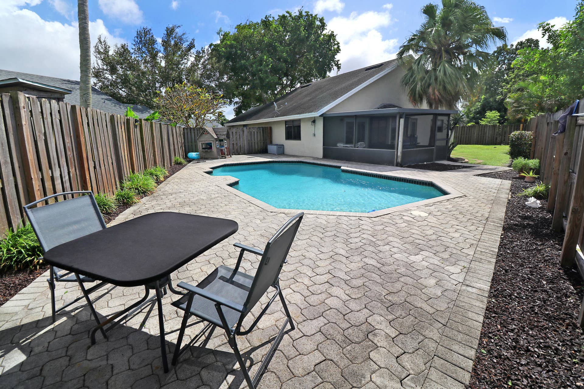 2827 NW 110th Avenue, Sunrise, FL 33322 b7IMG_1527