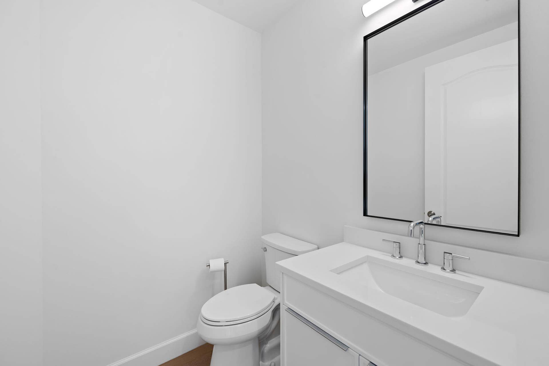 613 NE FRANCESCA Lane, Boca Raton, FL 33487 Powder Room