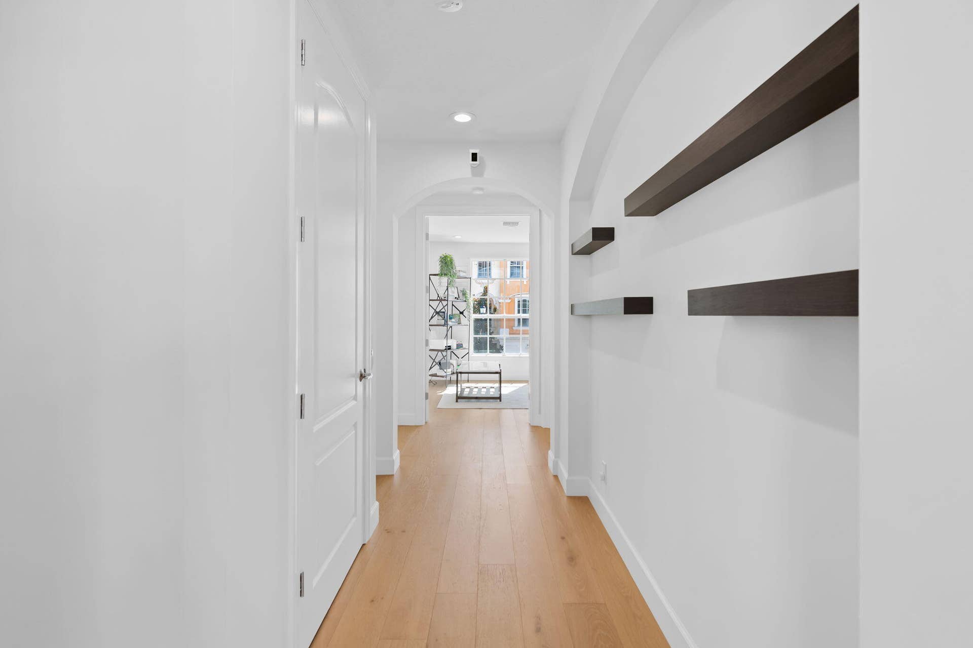 613 NE FRANCESCA Lane, Boca Raton, FL 33487 Second Floor Hallway