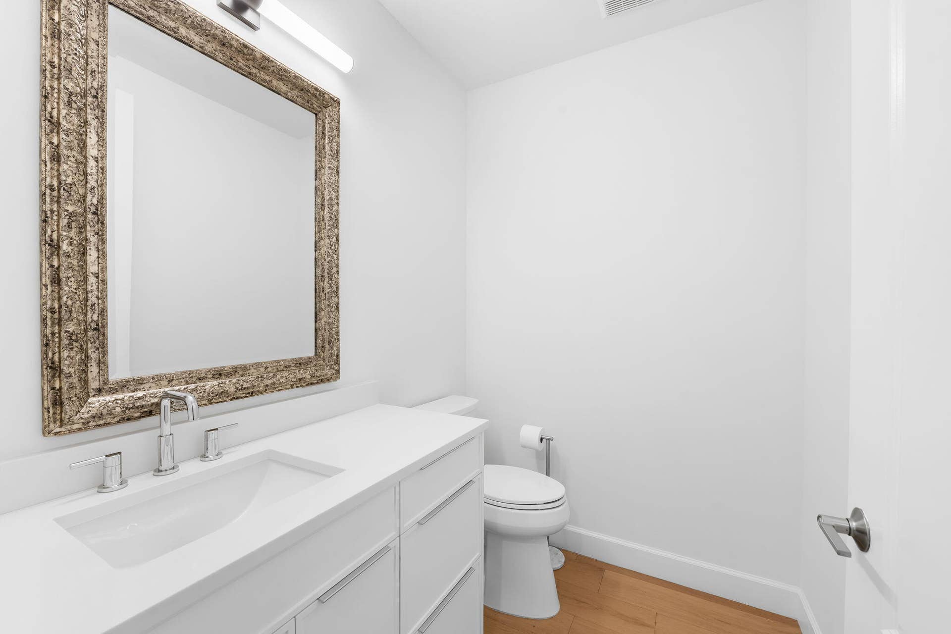 613 NE FRANCESCA Lane, Boca Raton, FL 33487 Powder Room