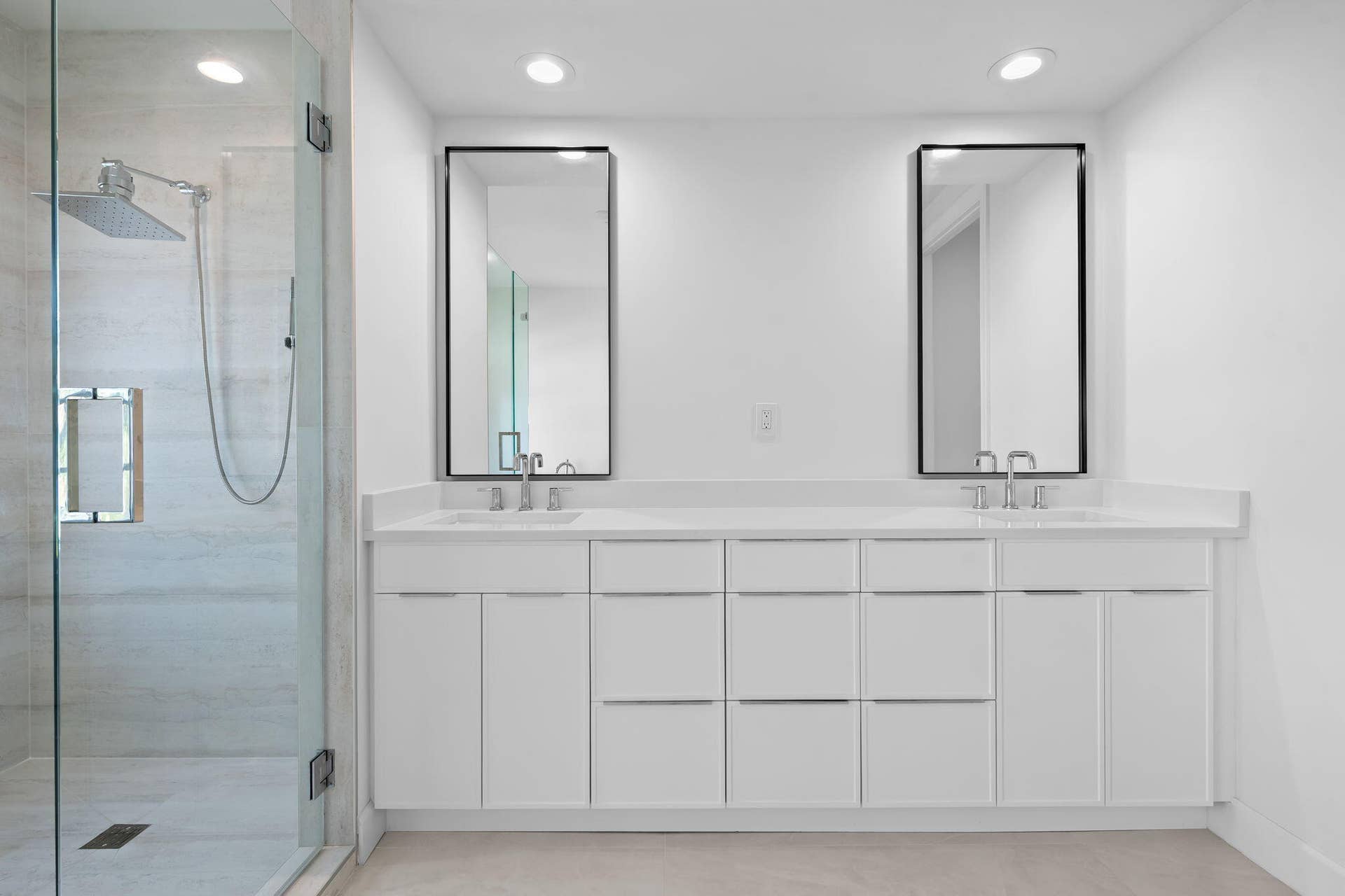 613 NE FRANCESCA Lane, Boca Raton, FL 33487 Primary Bathroom