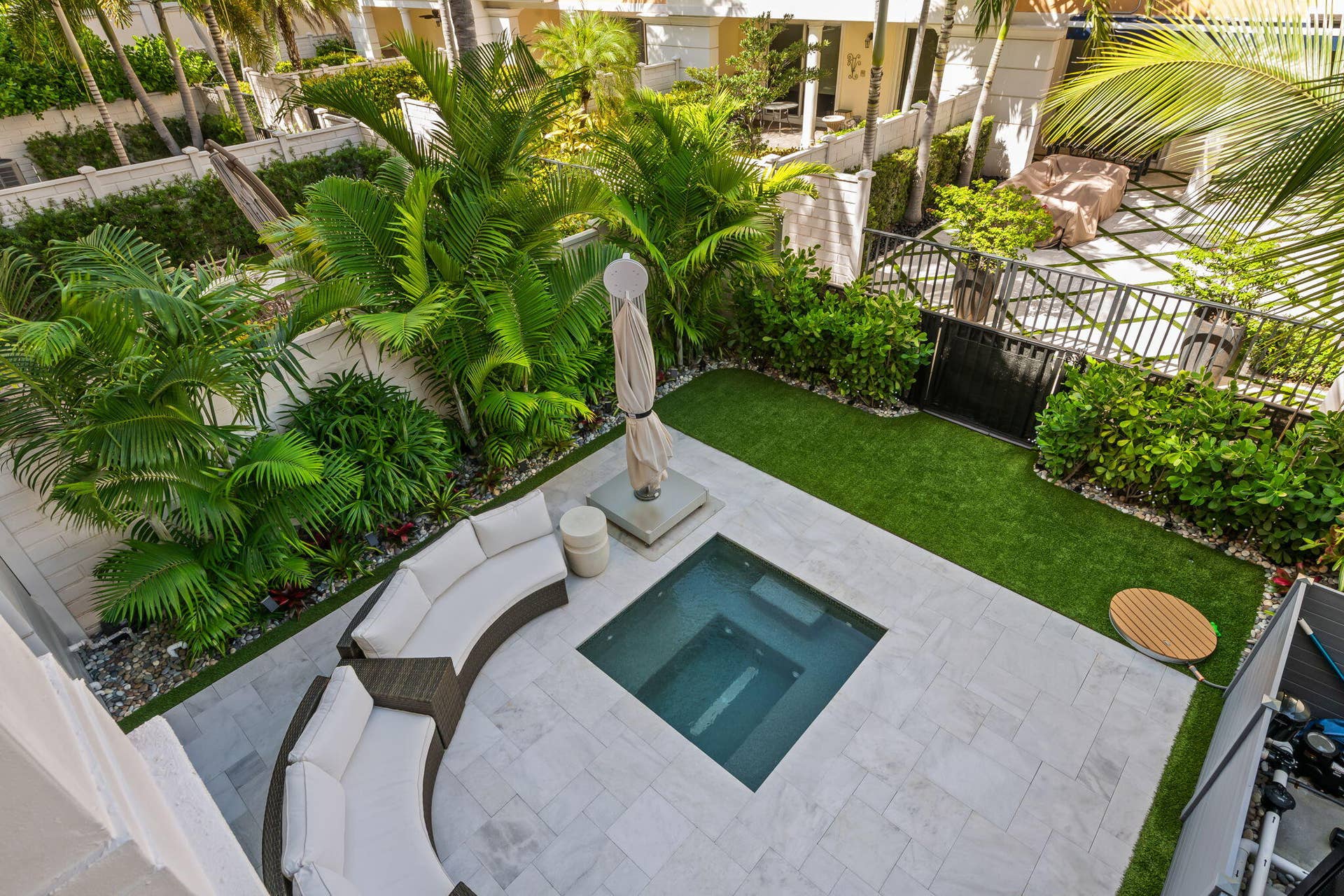 613 NE FRANCESCA Lane, Boca Raton, FL 33487 Backyard