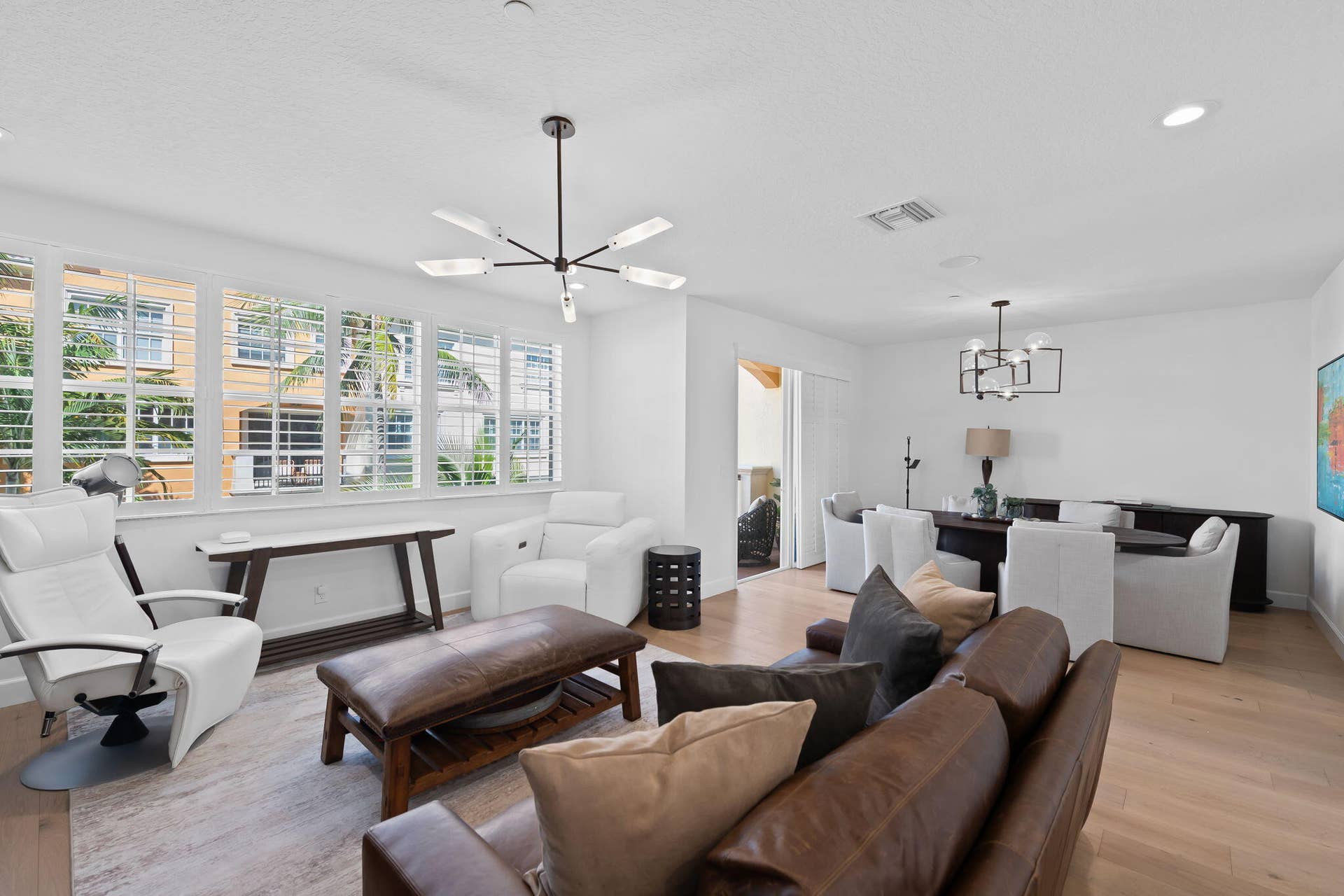 613 NE FRANCESCA Lane, Boca Raton, FL 33487 Family Room