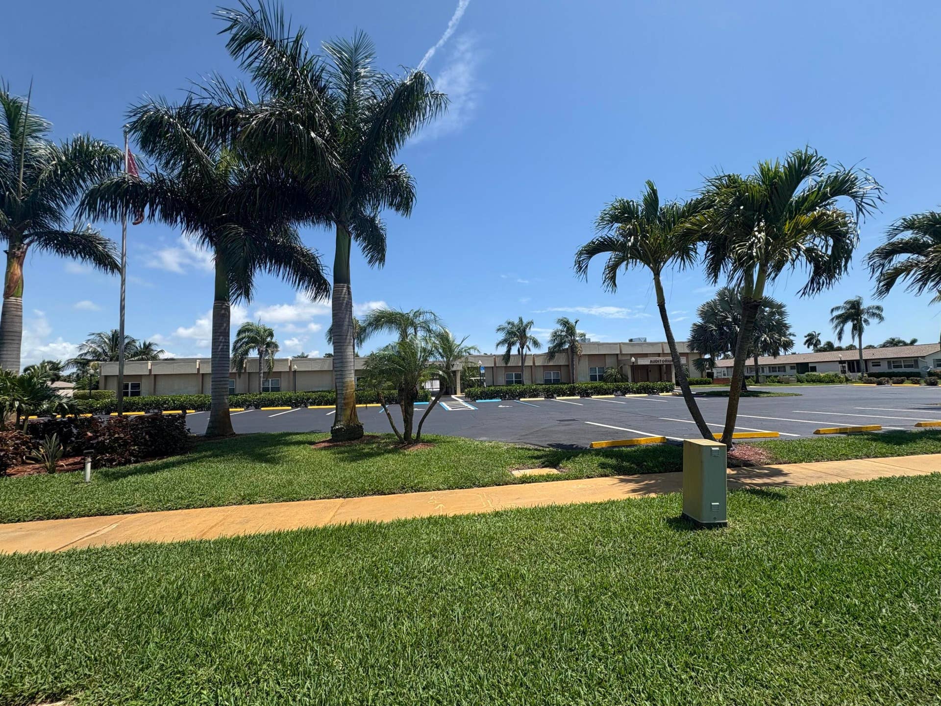 2822 Crosley Drive W, #D, West Palm Beach, FL 33415 IMG_9081