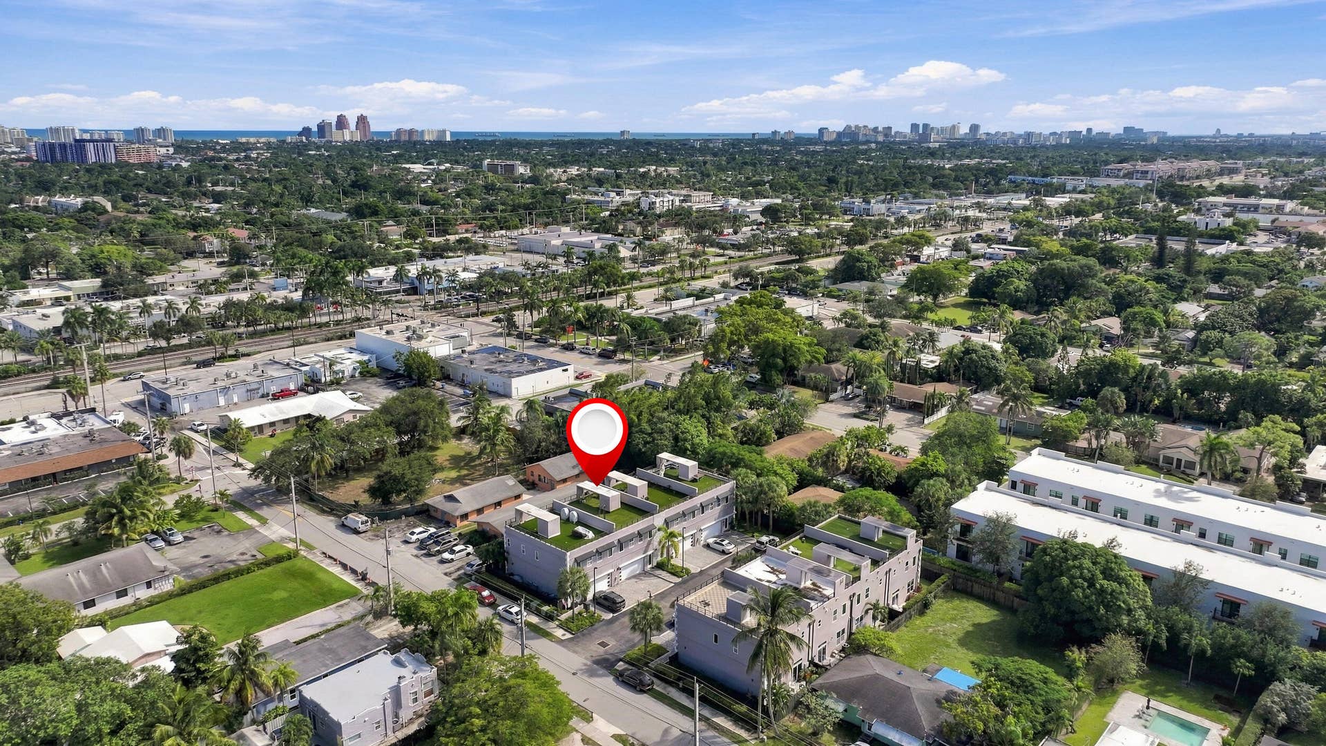 1066 NE 35TH Street, Oakland Park, FL 33334 Aerial View