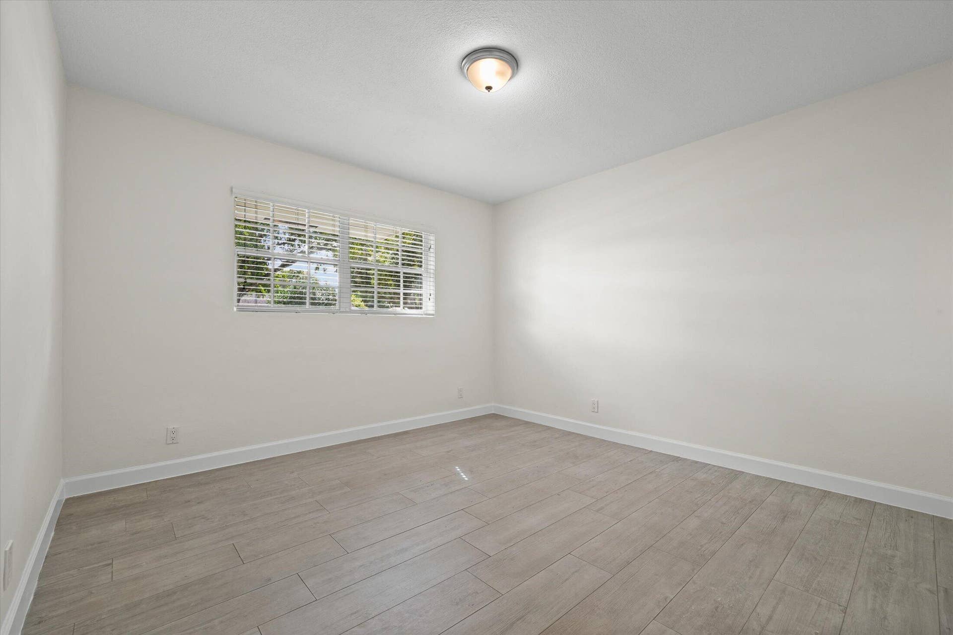7101 SW 19TH Street, Plantation, FL 33317 24-7101 SW 19th St, Plantation-47