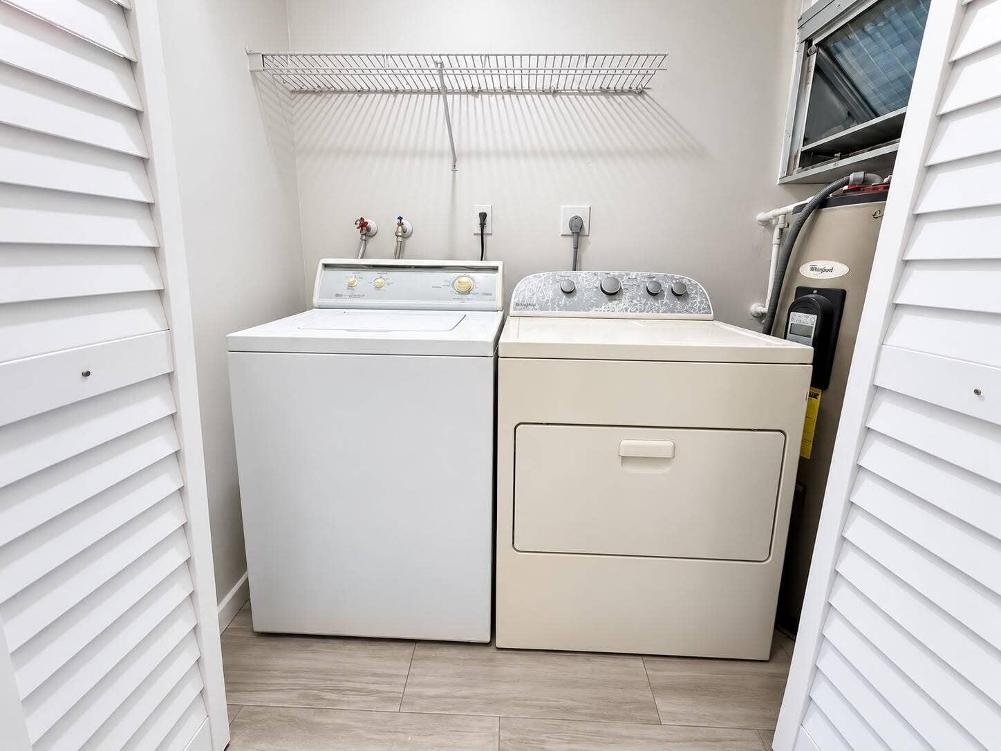 4859 ORLEANS Court, #B, West Palm Beach, FL 33415 WhatsApp Image 2026-10-29 at 3.17.15 PM-