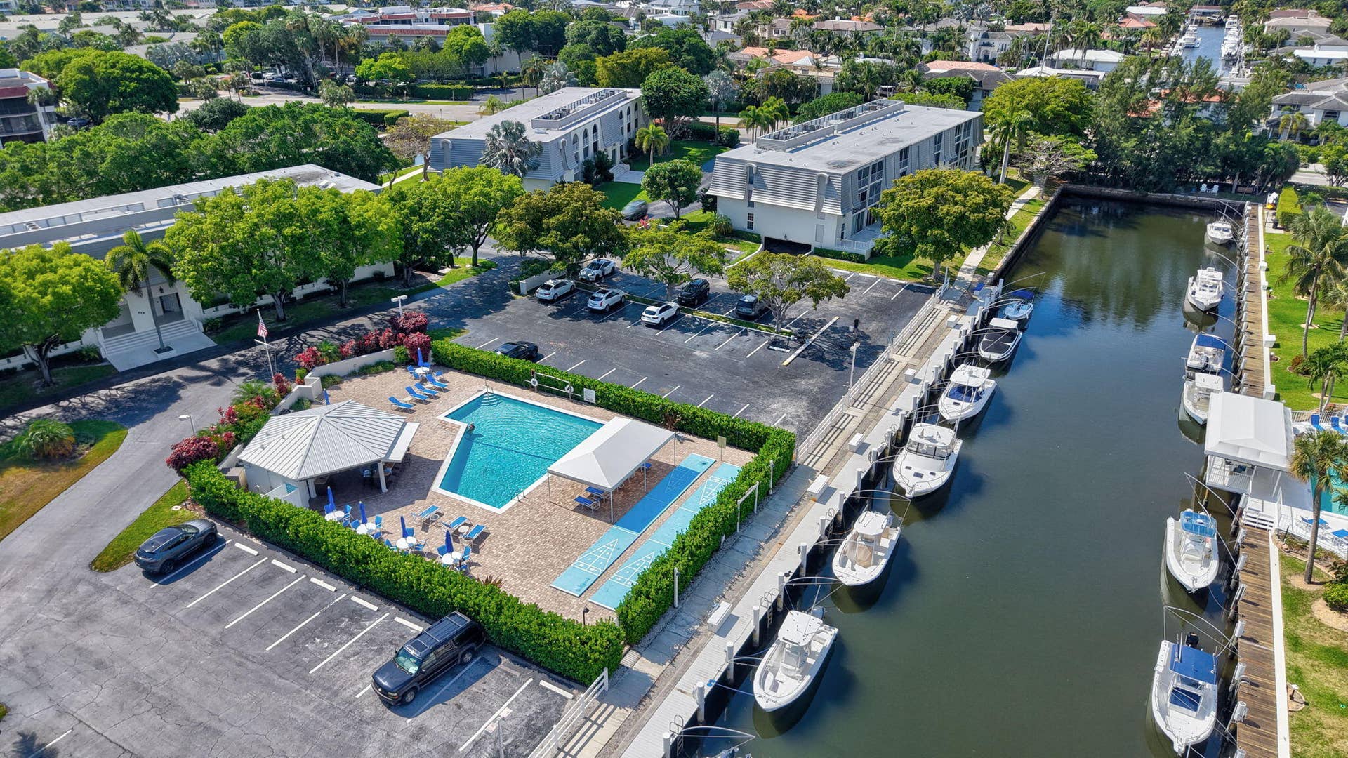 769 JEFFERY Street, #2-104, Boca Raton, FL 33487 70-web-or-mls-DJI_20260512102825_0595_D_