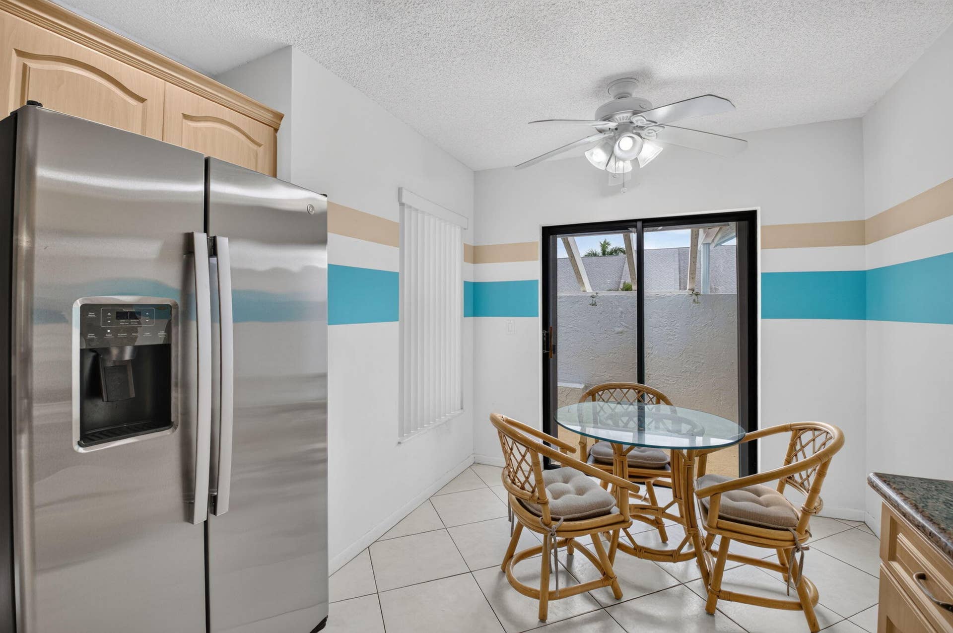 10871 Lake Front Place, Boca Raton, FL 33498 Breakfast Nook