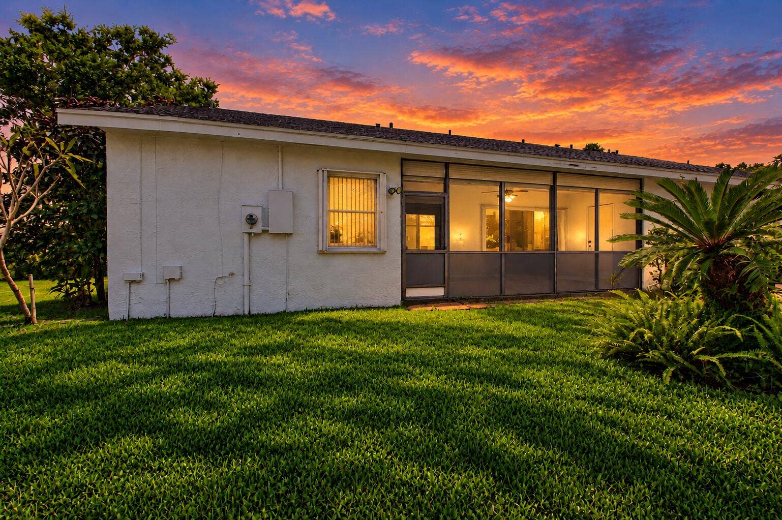 10871 Lake Front Place, Boca Raton, FL 33498 Twilight Photo