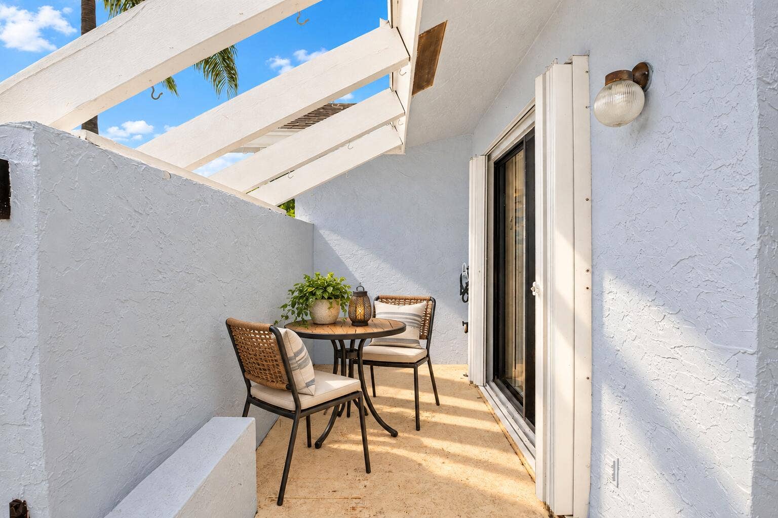 10871 Lake Front Place, Boca Raton, FL 33498 Private Patio