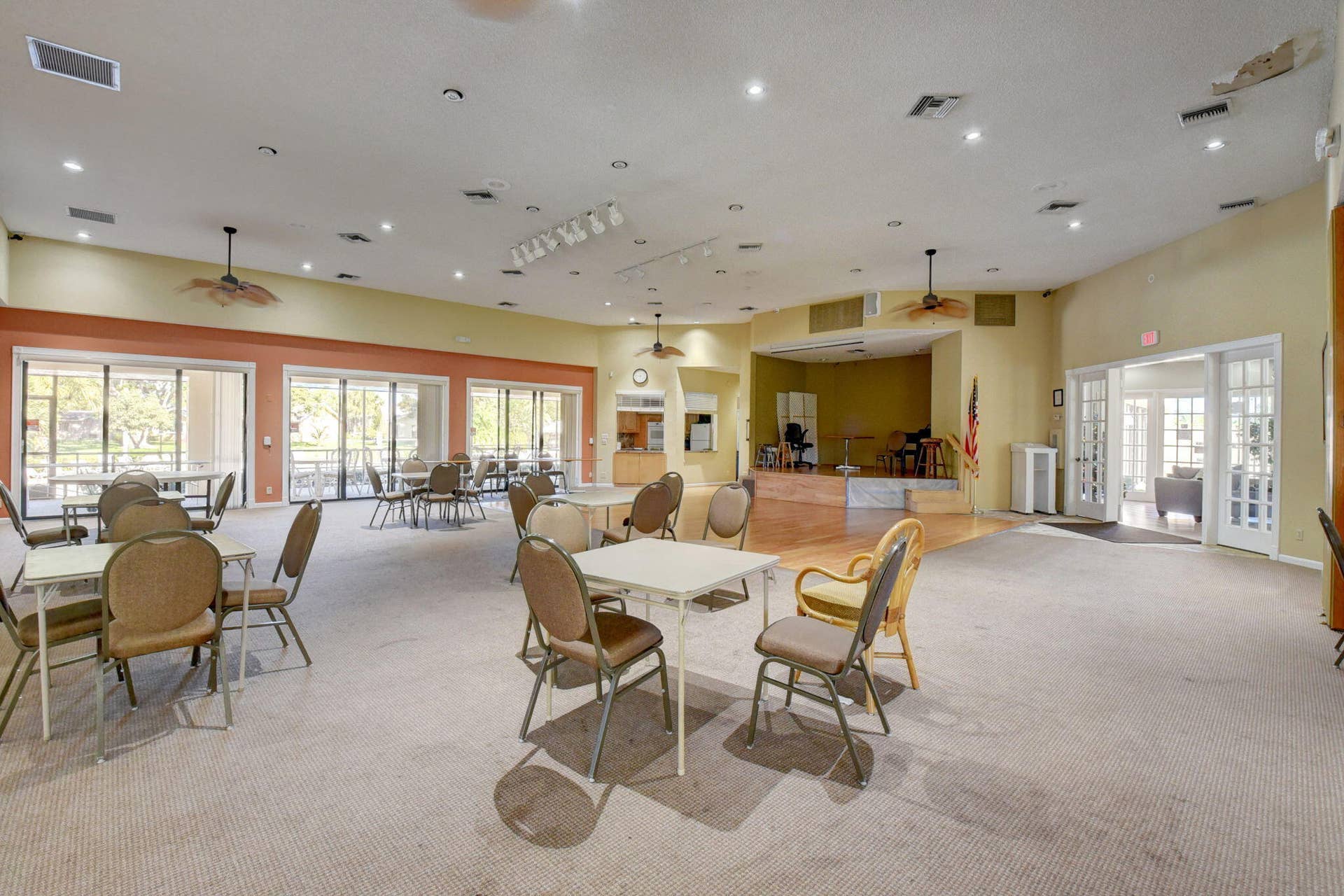 10871 Lake Front Place, Boca Raton, FL 33498 Gathering Room