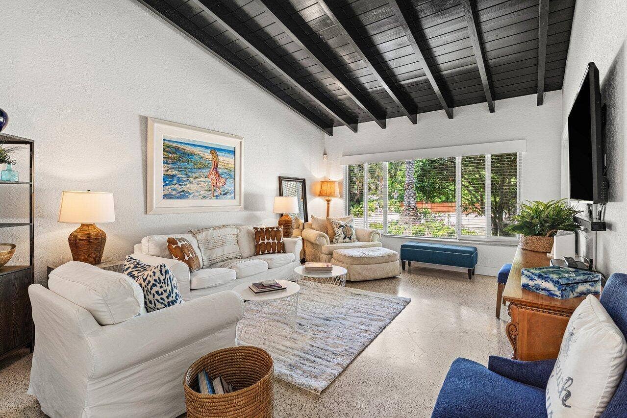 340 NE 7th Avenue, Delray Beach, Delray Beach, FL 33483 010-340Northeast7thAvenue-DelrayBeach-FL