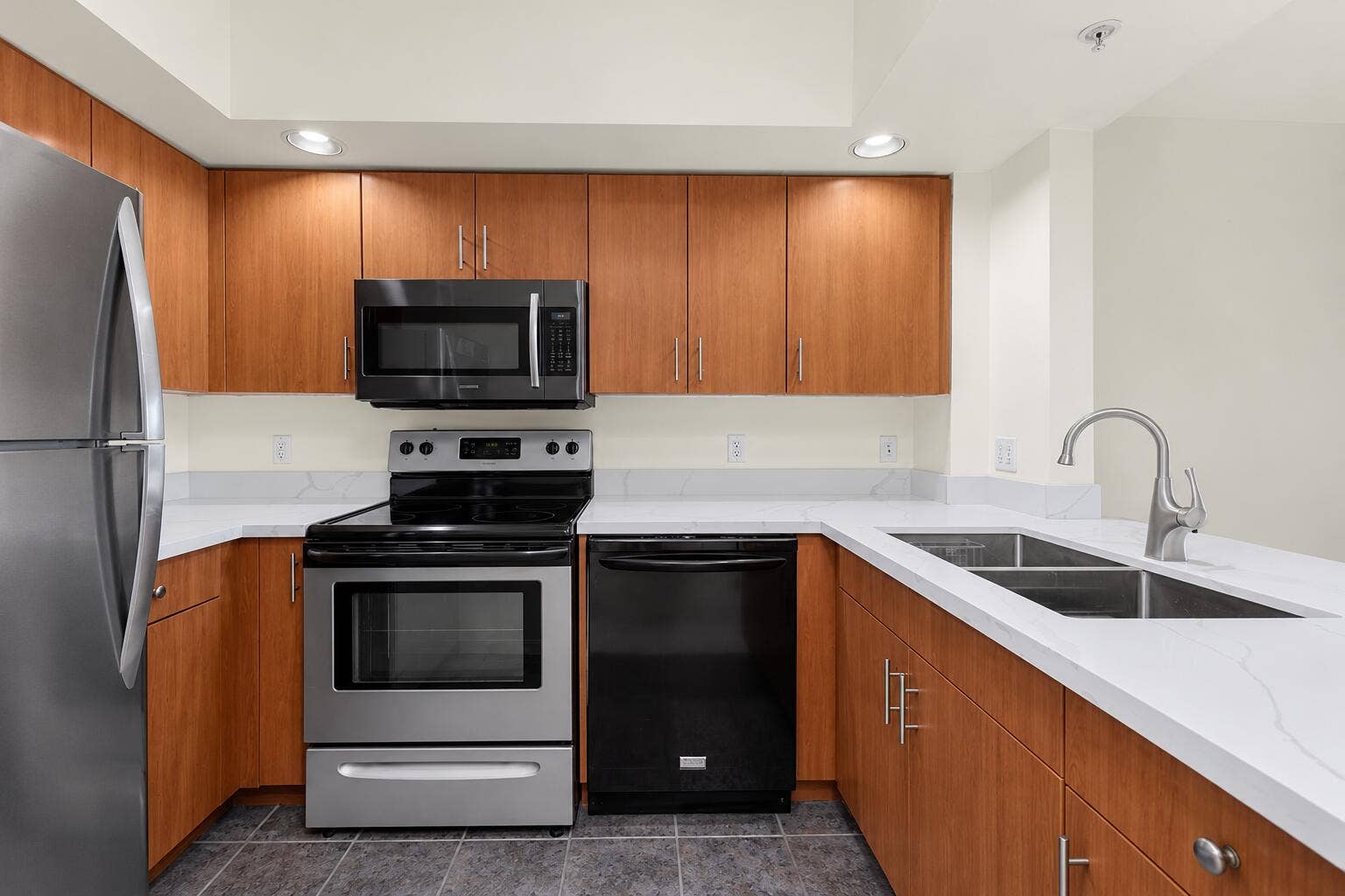 100 N FEDERAL Highway, #622, Fort Lauderdale, Fort Lauderdale, FL 33301 5