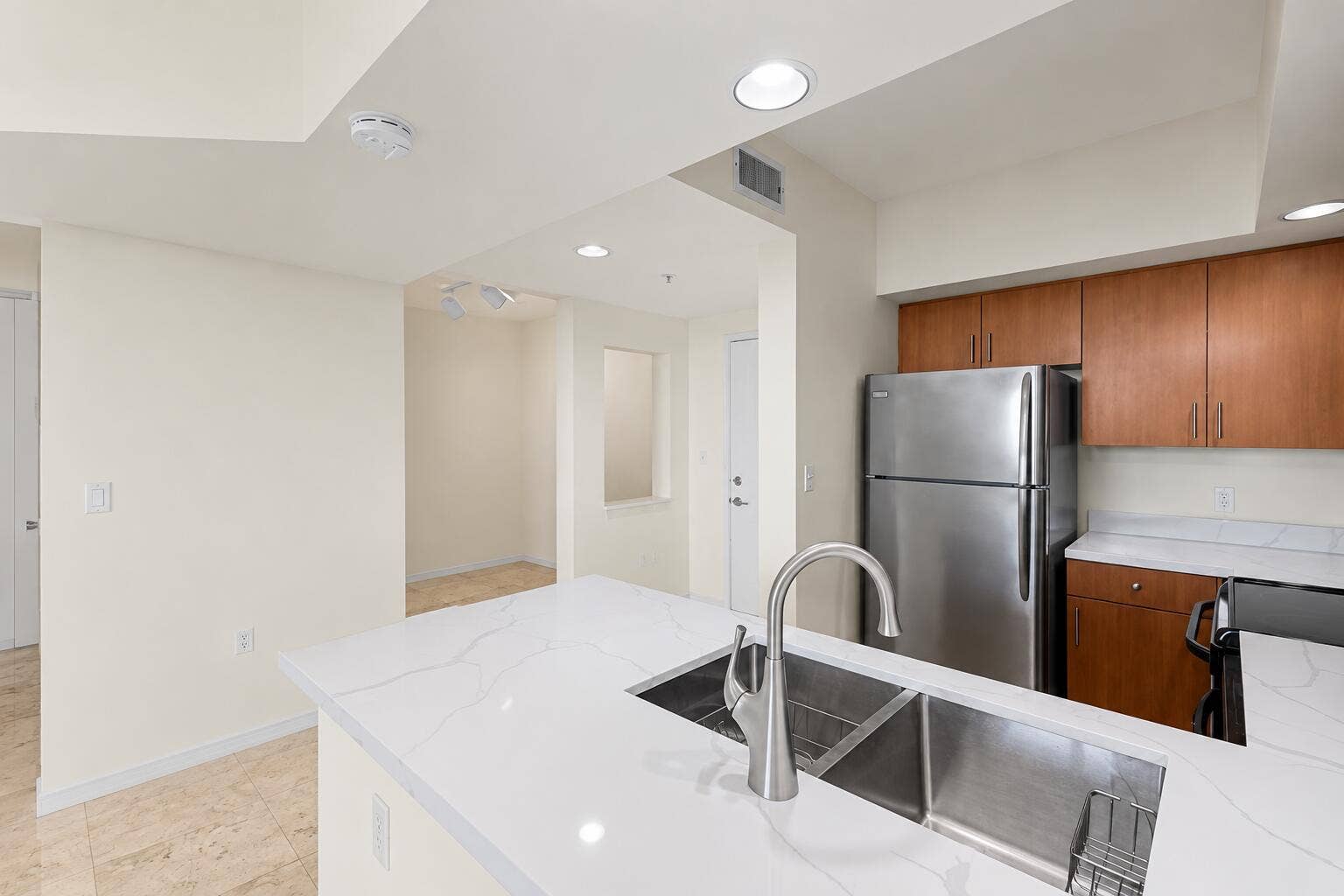100 N FEDERAL Highway, #622, Fort Lauderdale, Fort Lauderdale, FL 33301 6