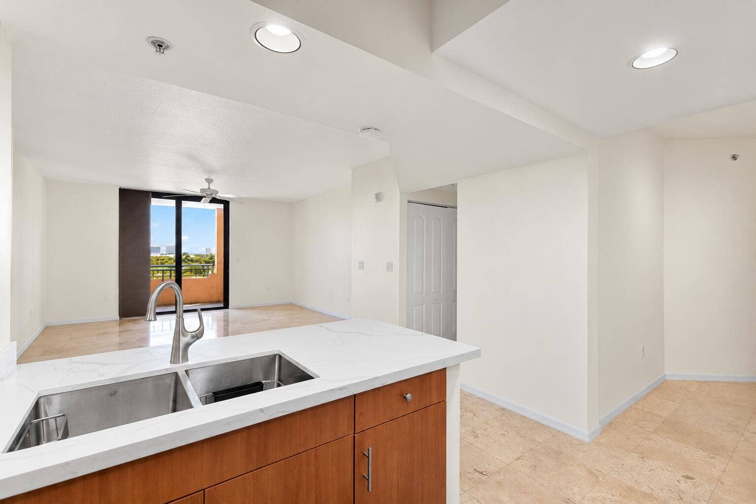 100 N FEDERAL Highway, #622, Fort Lauderdale, Fort Lauderdale, FL 33301 2
