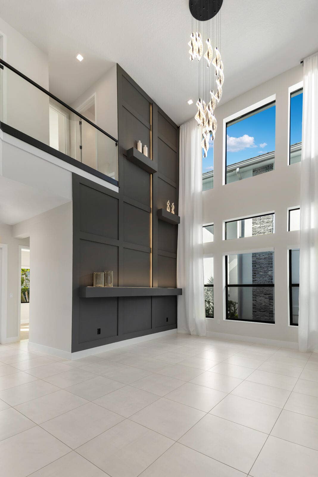 Modern Foyer