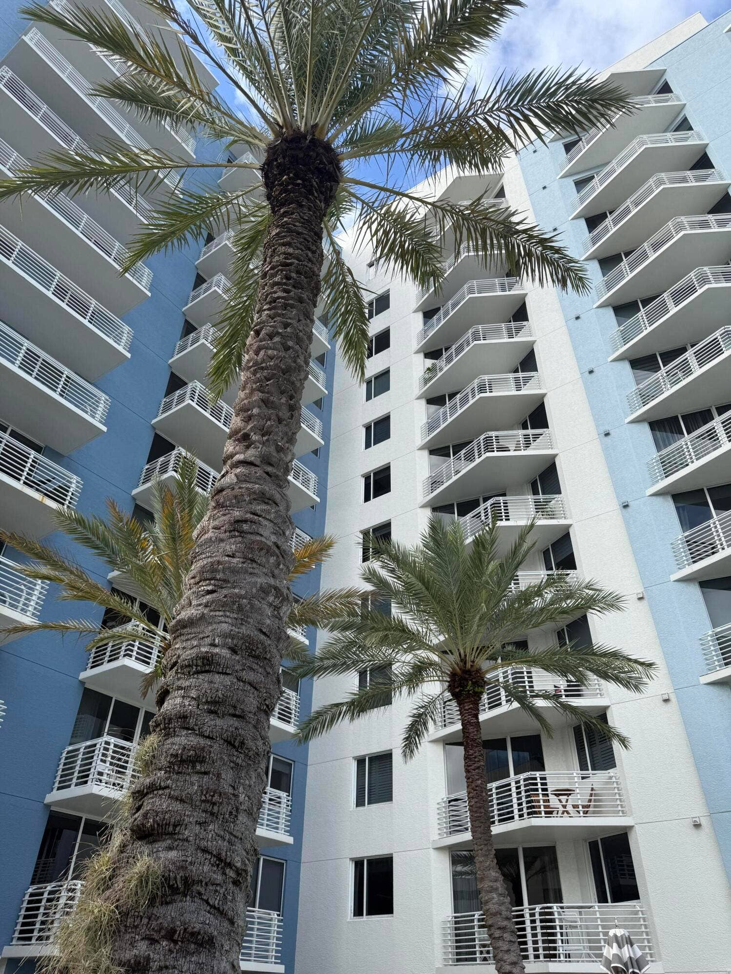 1551 N Flagler Drive, #1108, West Palm Beach, FL 33401 Courtyard