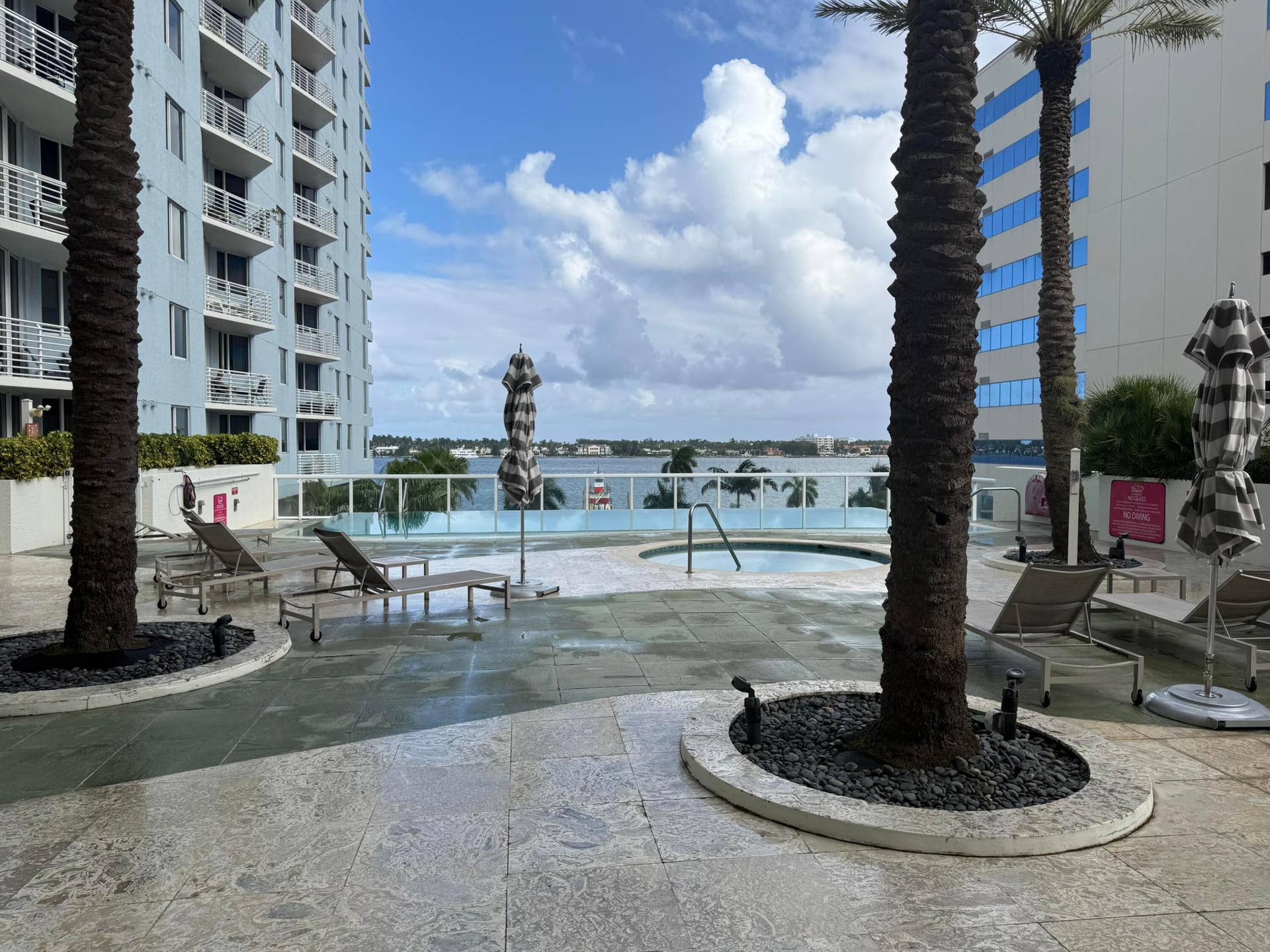 1551 N Flagler Drive, #1108, West Palm Beach, FL 33401 East pool