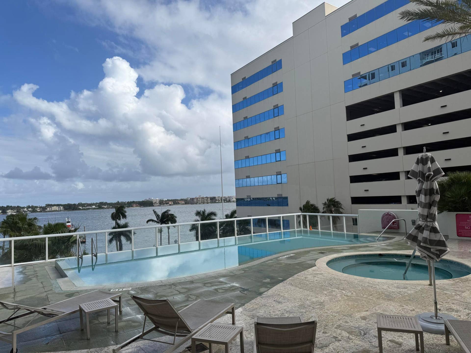 1551 N Flagler Drive, #1108, West Palm Beach, FL 33401 East pool & spa