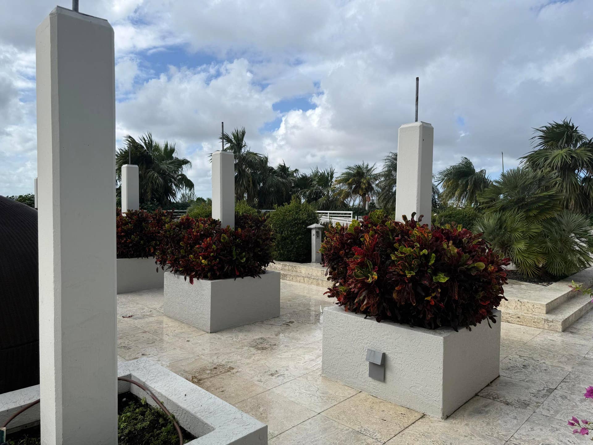 1551 N Flagler Drive, #1108, West Palm Beach, FL 33401 West pool area