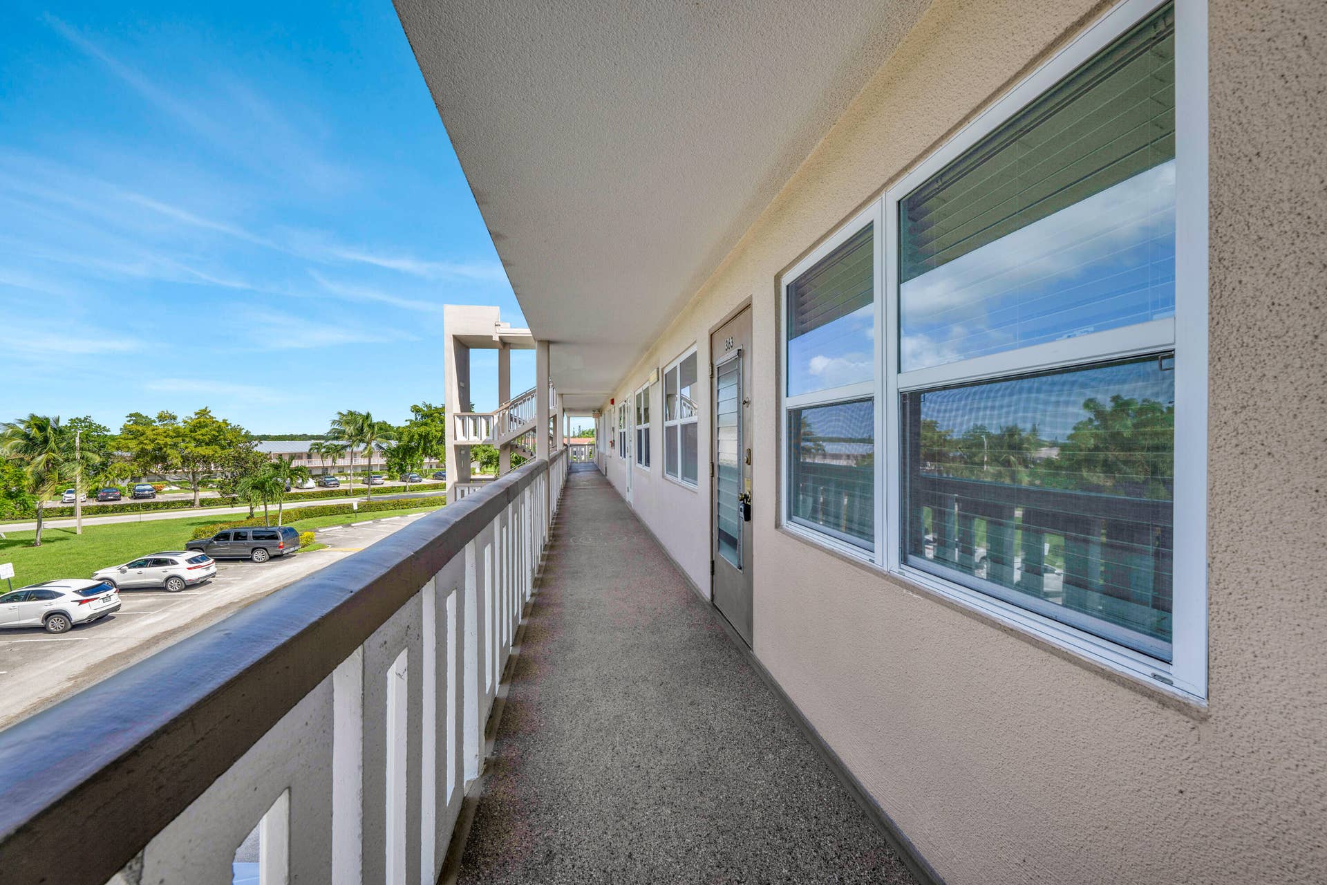 363 Wellington J West Palm Beach 00028