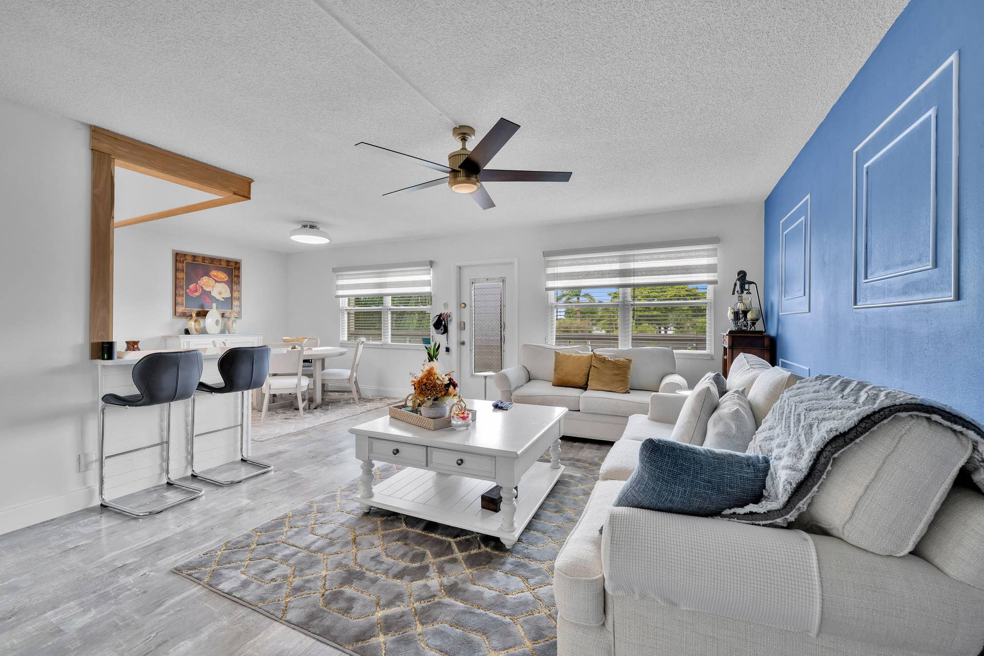 363 Wellington J West Palm Beach 00005