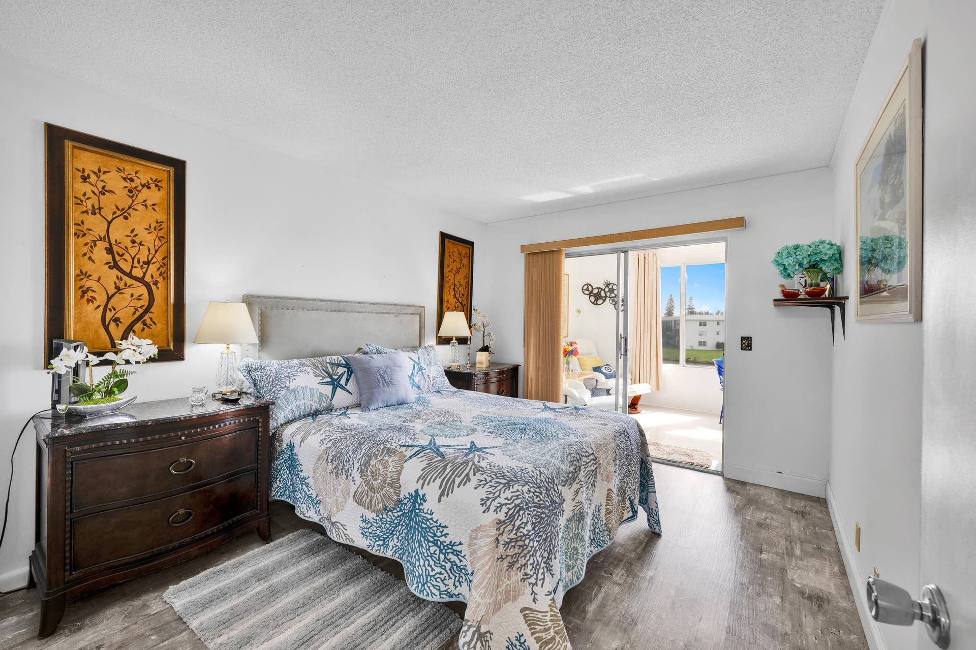 363 Wellington J West Palm Beach 00018