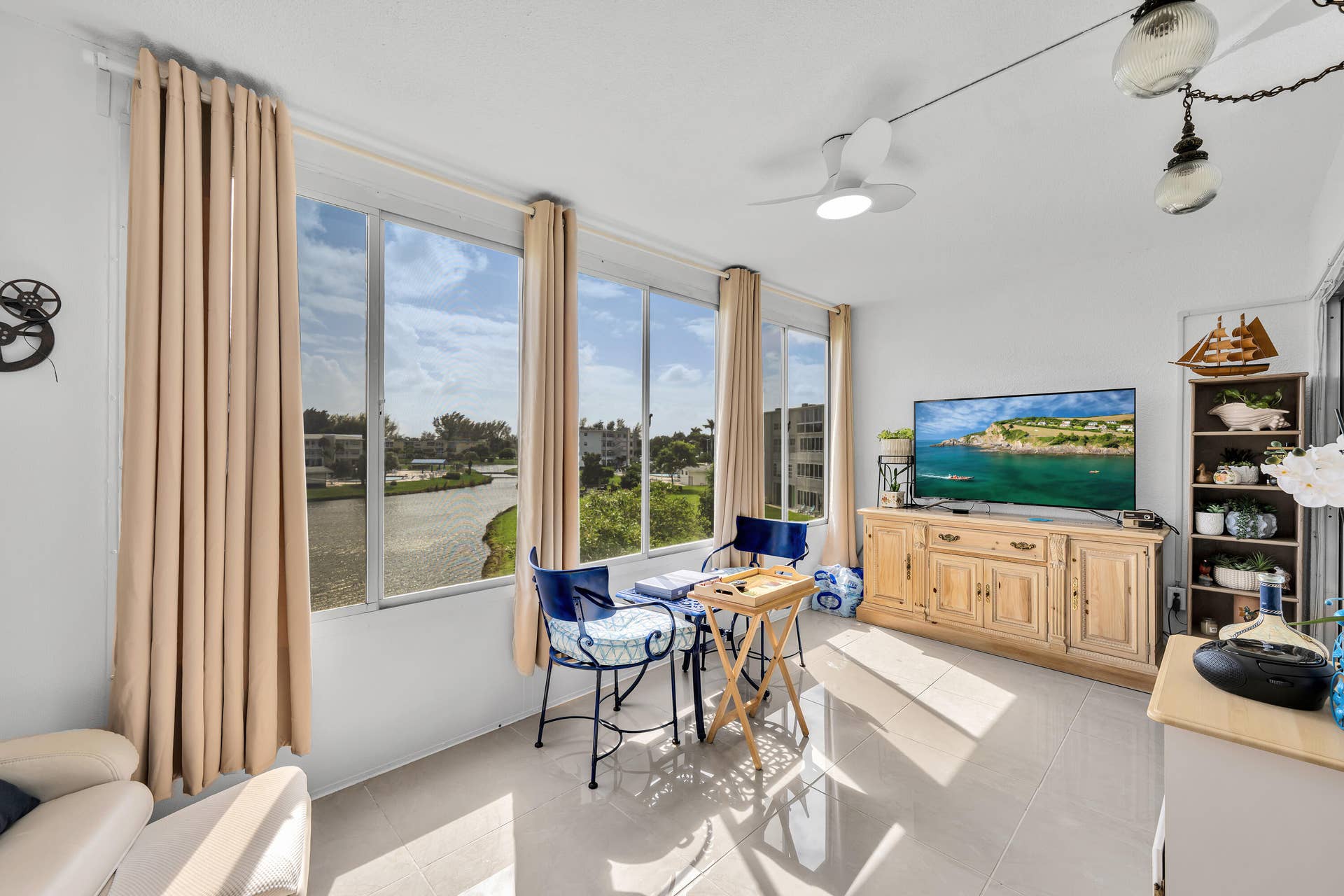 363 Wellington J West Palm Beach 00021