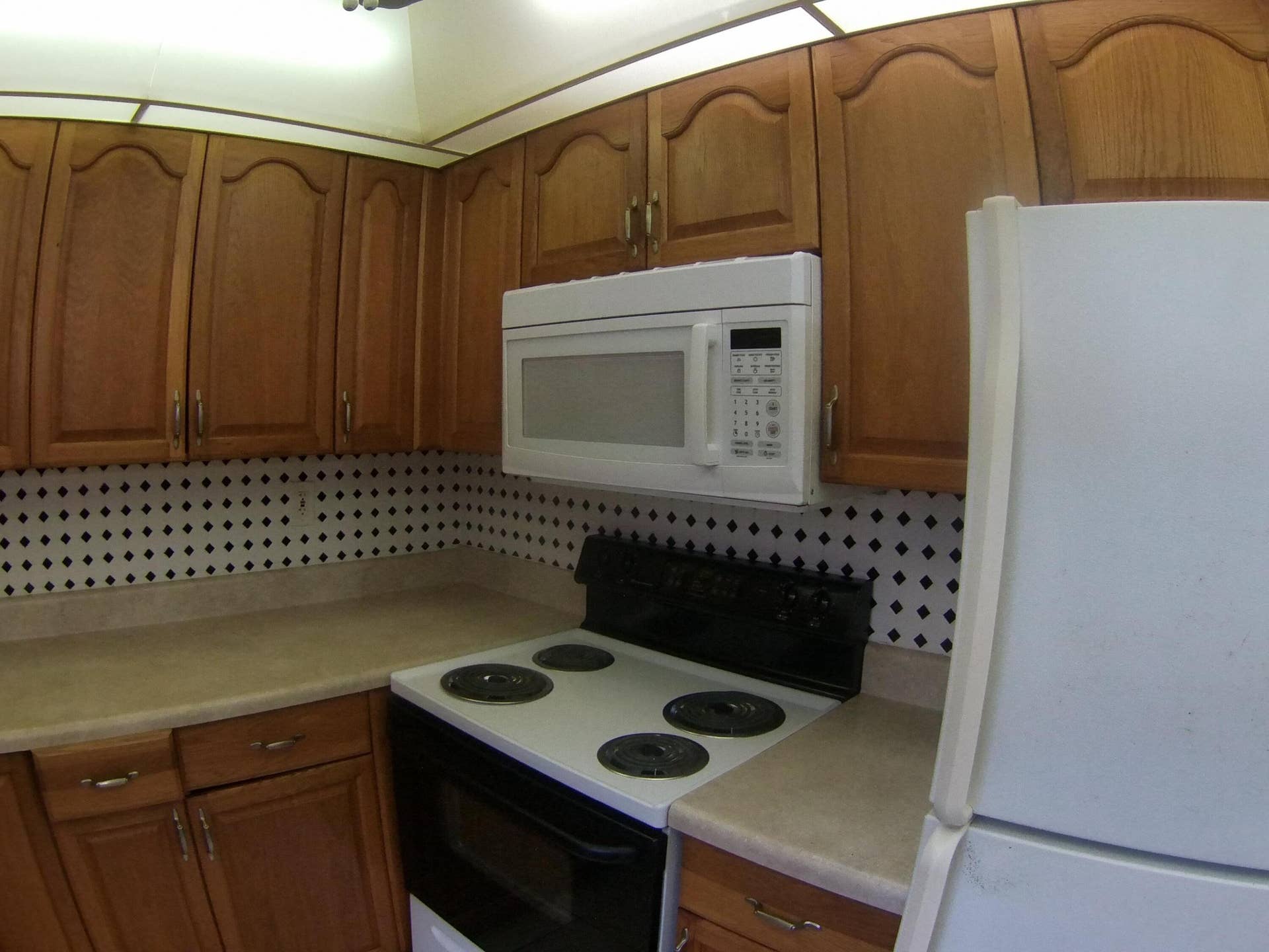 67 Normandy B, Delray Beach, FL 33484 SING0013