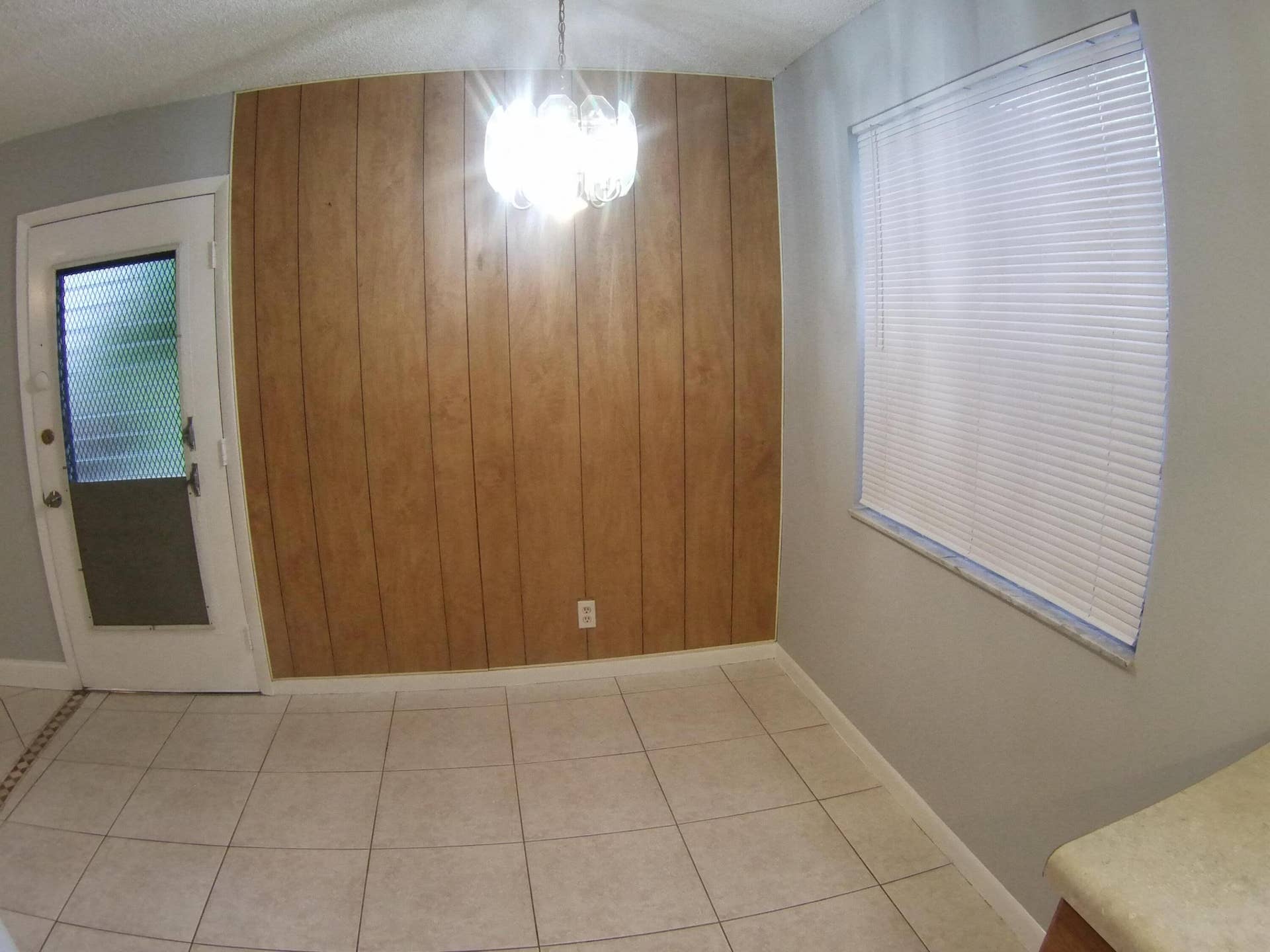 67 Normandy B, Delray Beach, FL 33484 SING0021