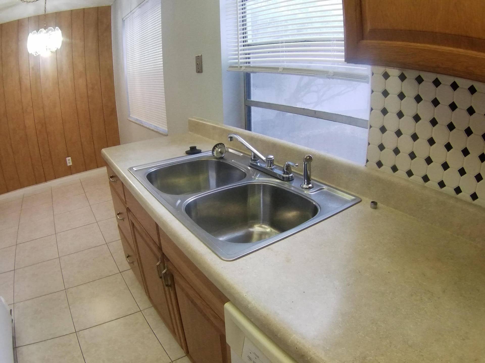 67 Normandy B, Delray Beach, FL 33484 SING0015