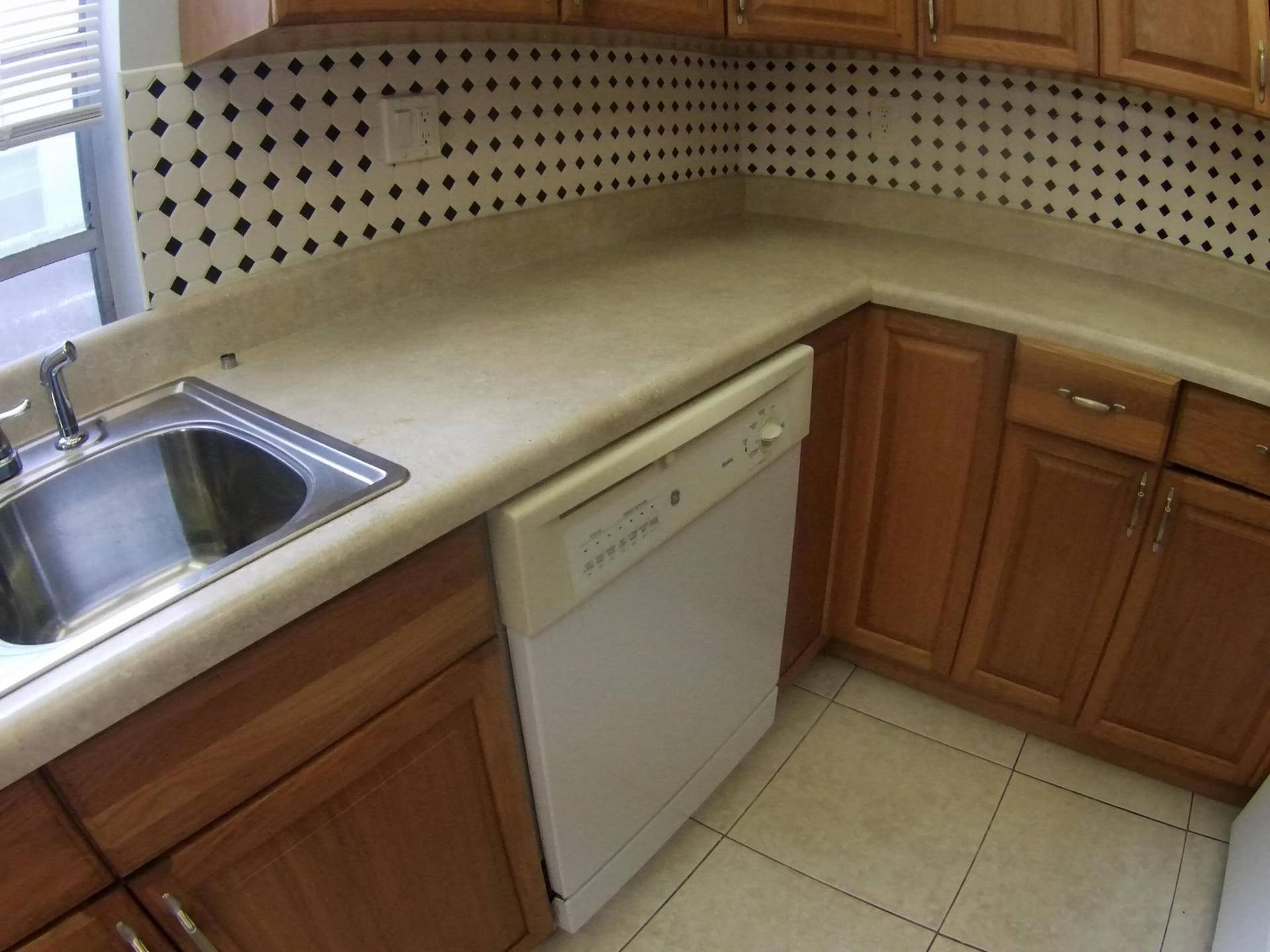 67 Normandy B, Delray Beach, FL 33484 SING0016
