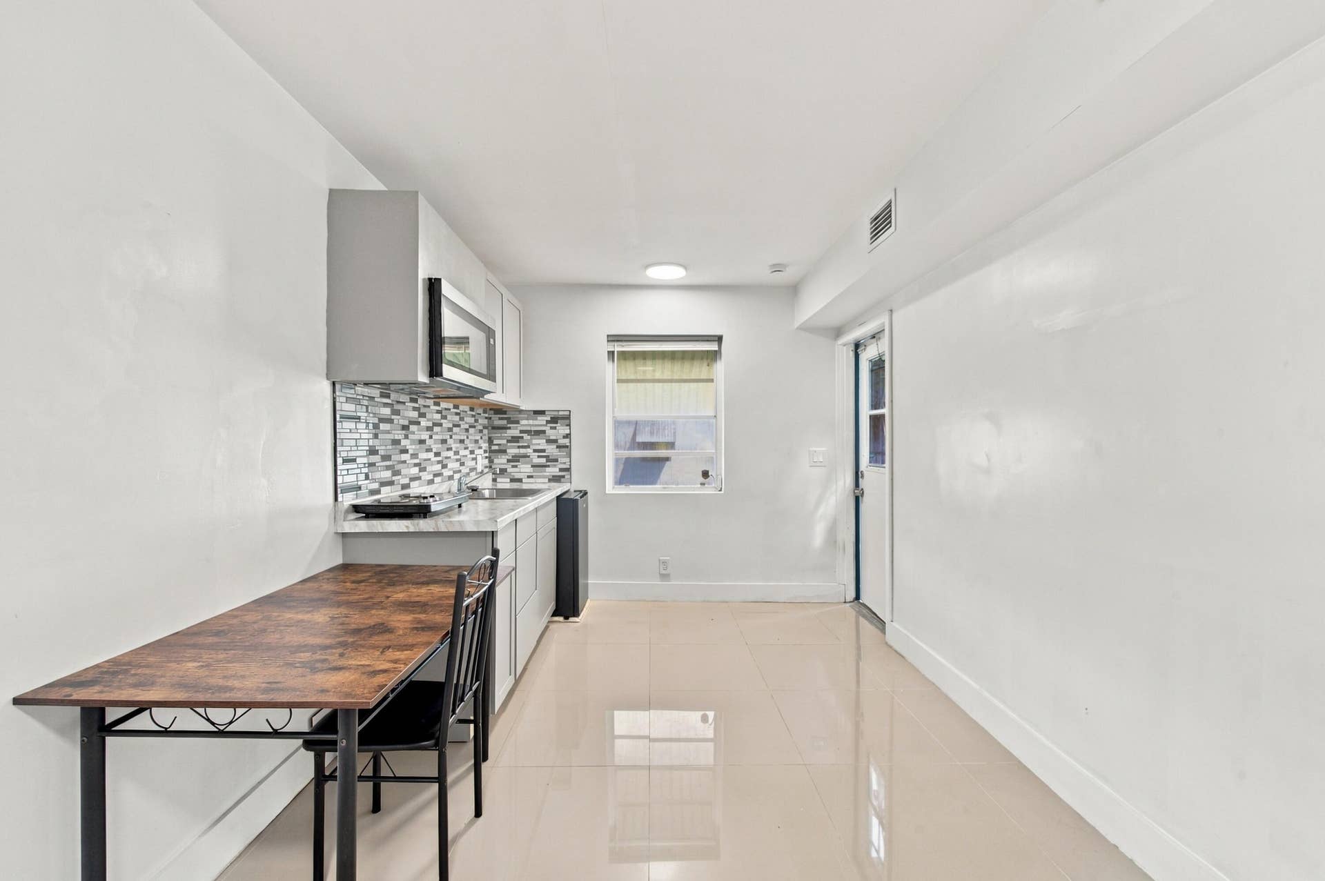 2463 LINCOLN Street, Hollywood, FL 33020 _DSC2547
