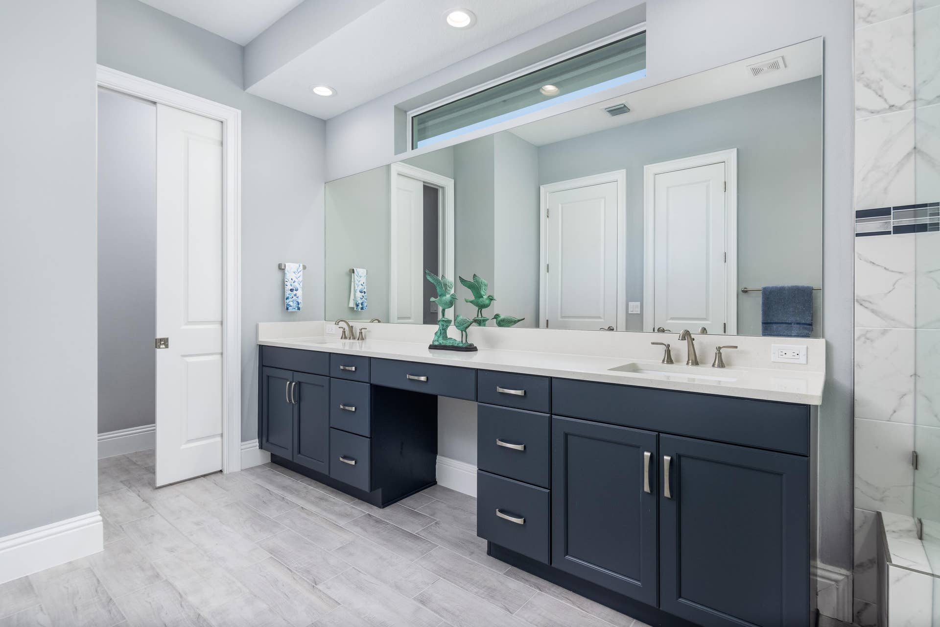 9155 SW PINNACLE Place, Port St Lucie, FL 34987 Primary Vanity