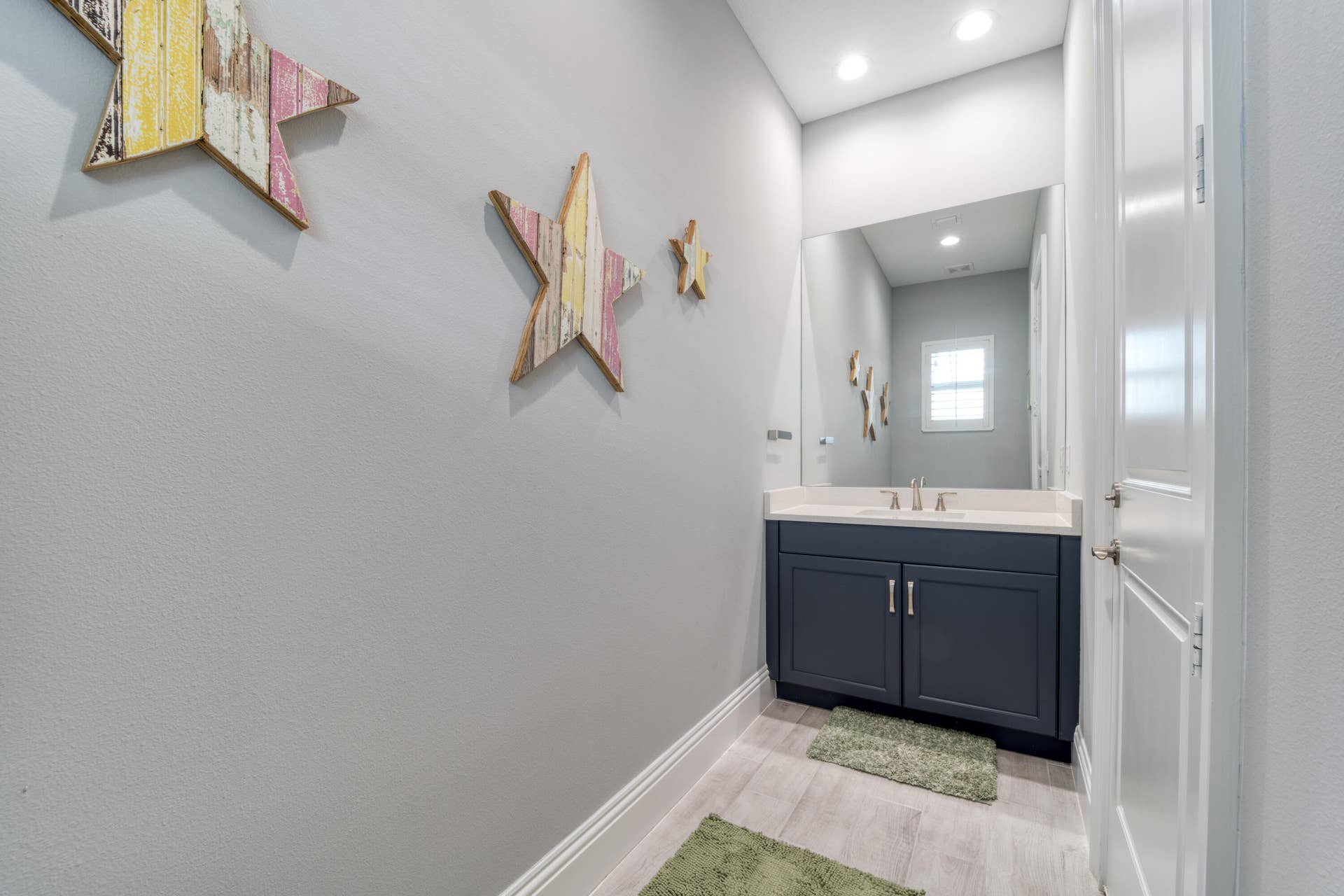 9155 SW PINNACLE Place, Port St Lucie, FL 34987 Cabana Bathroom by pool